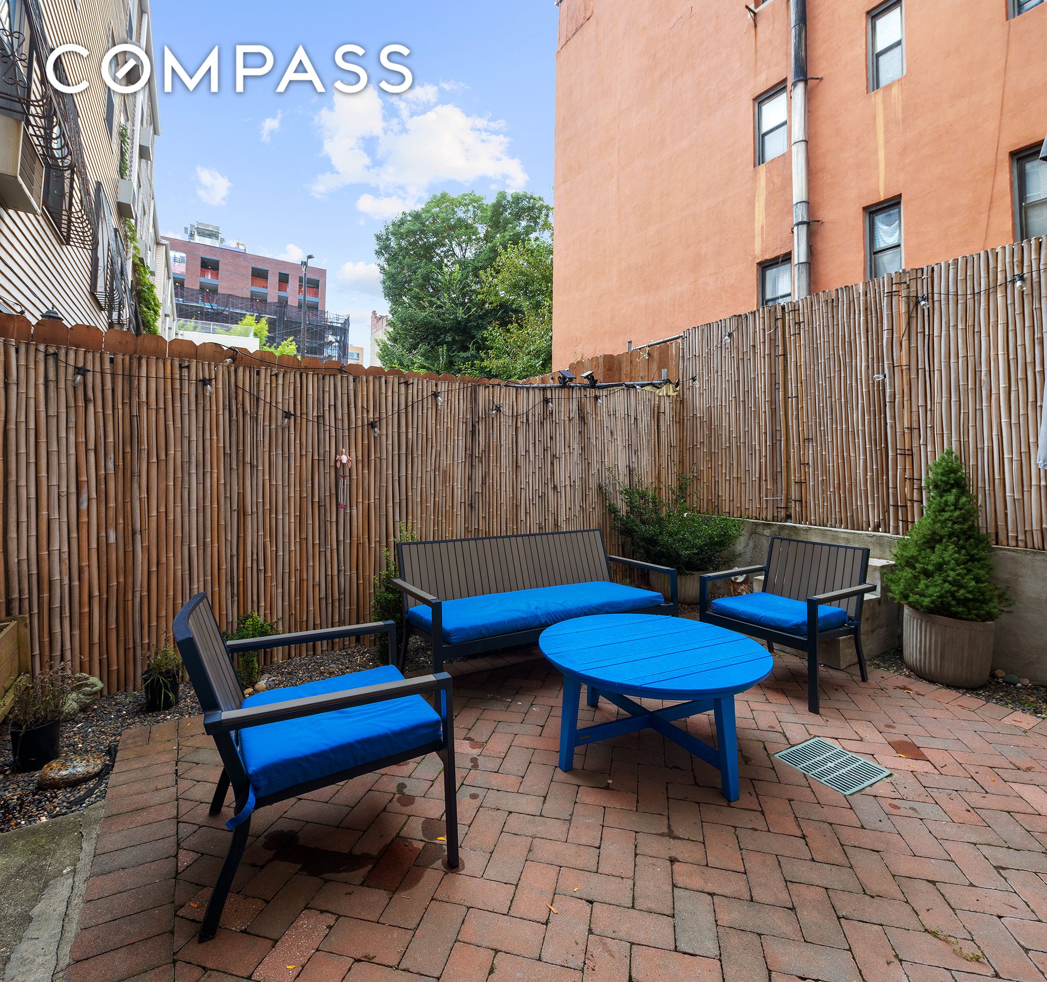 #4 photo, 2551 Frederick Douglass Boulevard, マンハッタン Central Harlem , NY 10030