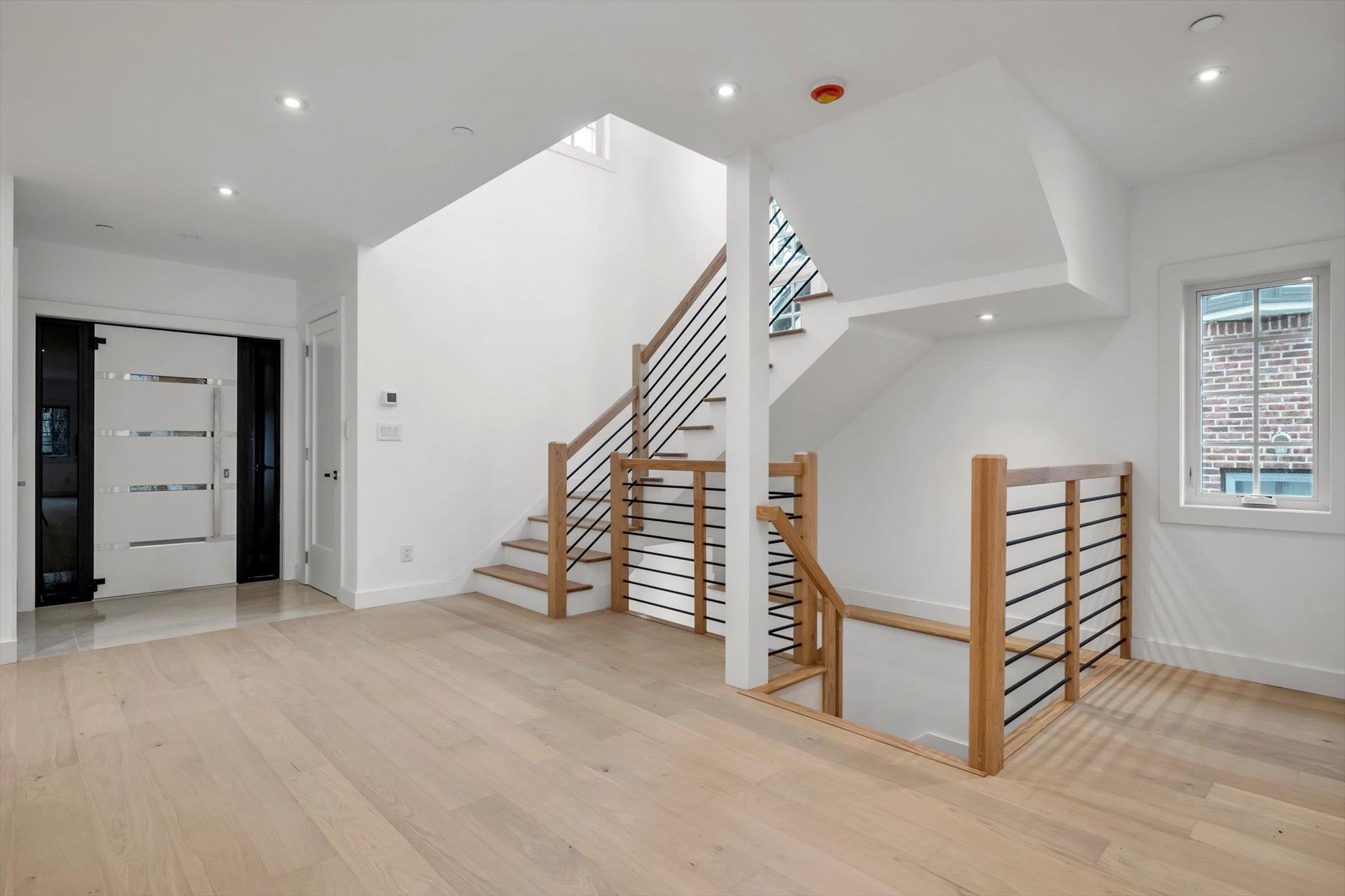 #2 photo, 3369 164th Street, クイーンズ区 Flushing , NY 11358