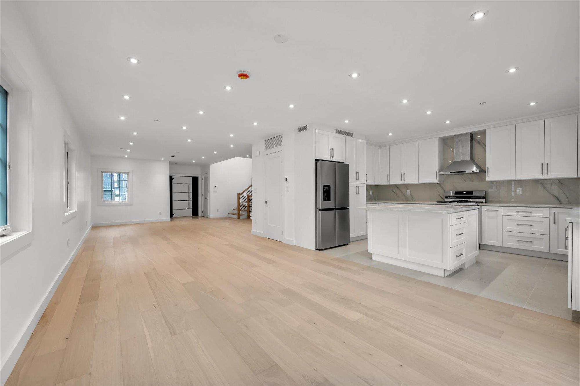 #9 photo, 3369 164th Street, クイーンズ区 Flushing , NY 11358