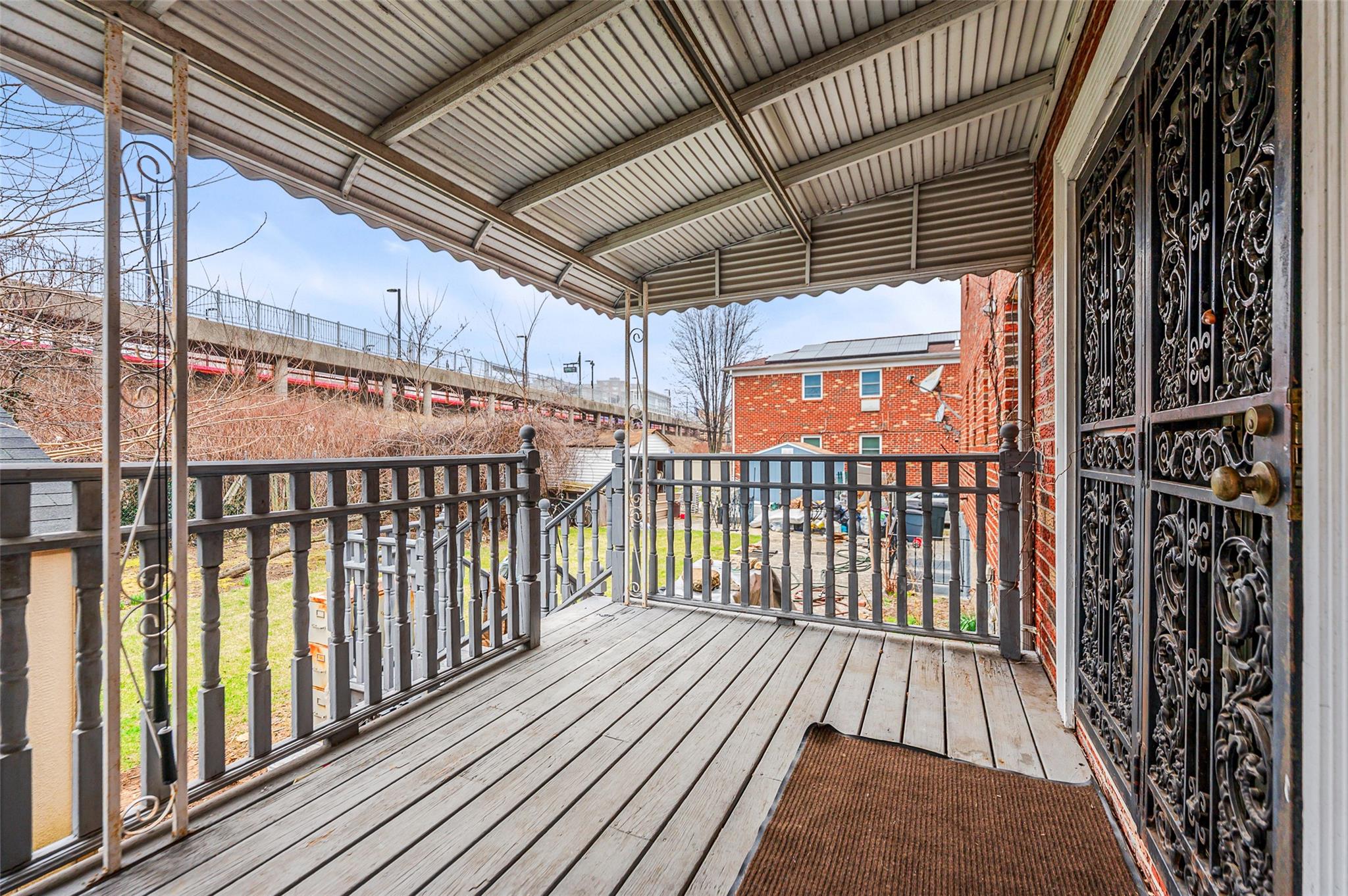 #18 photo, 134-10 Garrett Street, Jamaica , NY 11434