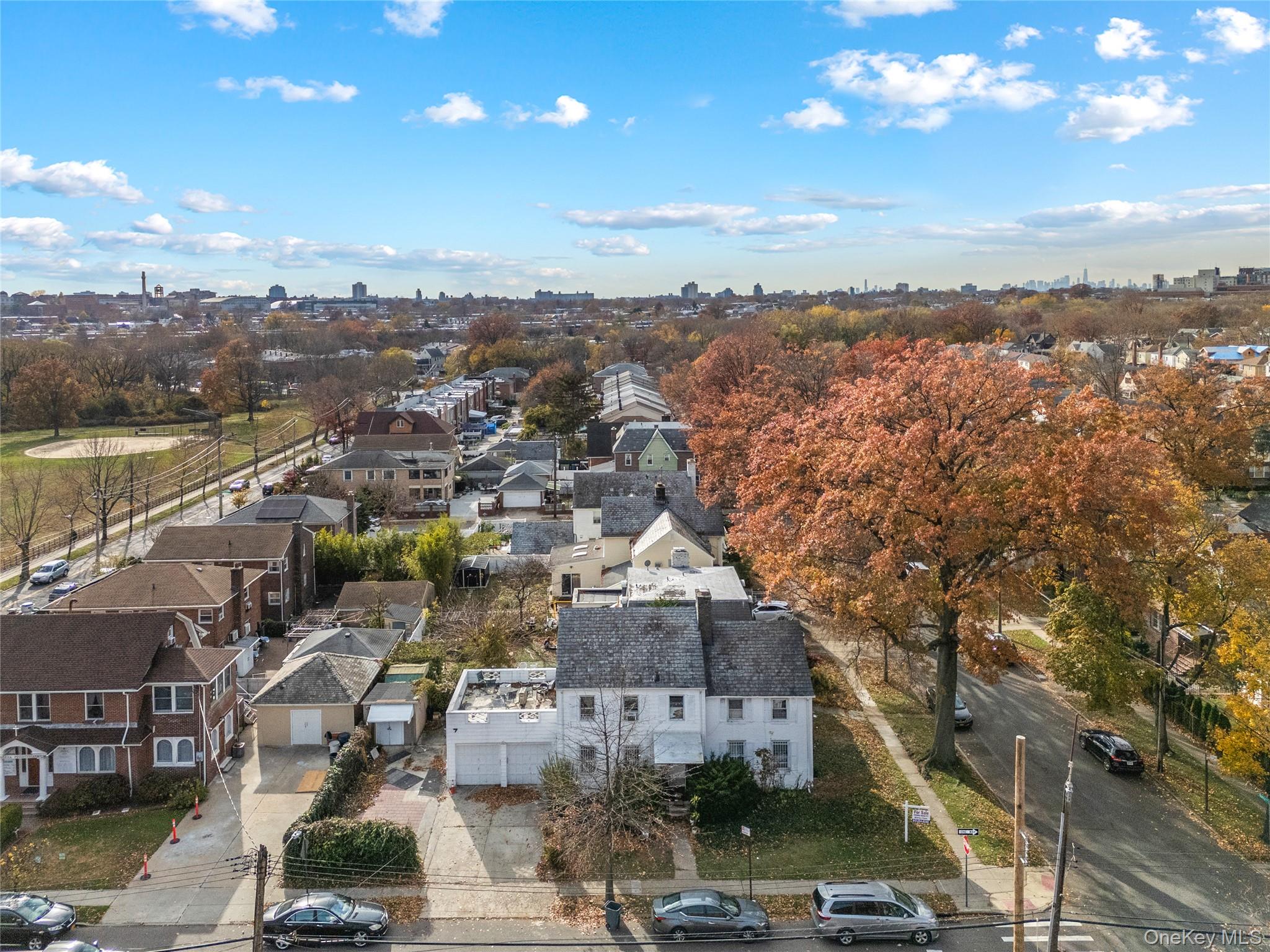 #17 photo, 52-06 Bowne Street, Flushing , NY 11355