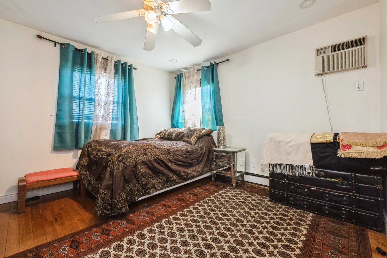 #11 photo, 7 Bunker Lane, ナッソー郡 Hicksville , NY 11801