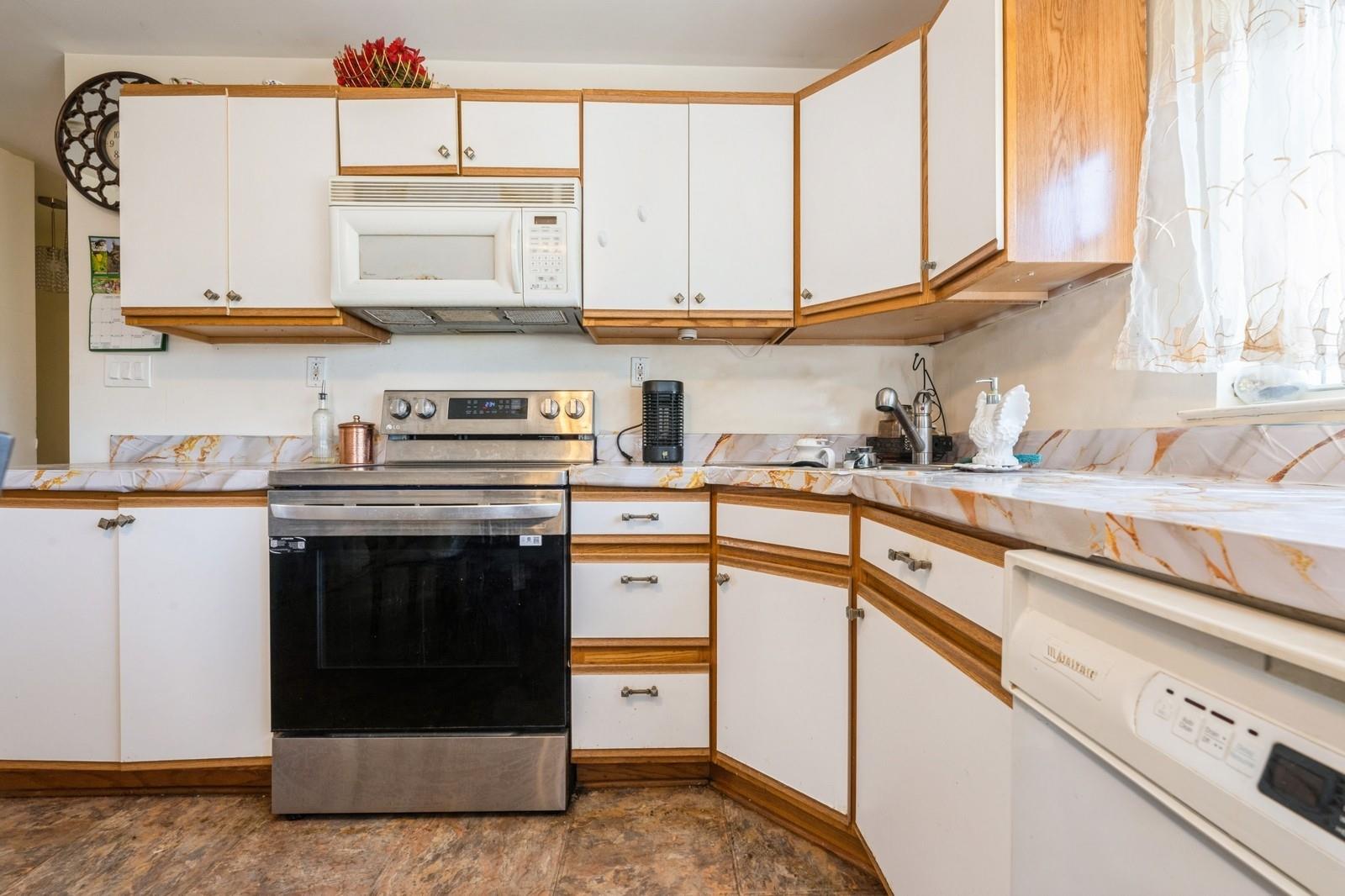 #13 photo, 7 Bunker Lane, ナッソー郡 Hicksville , NY 11801