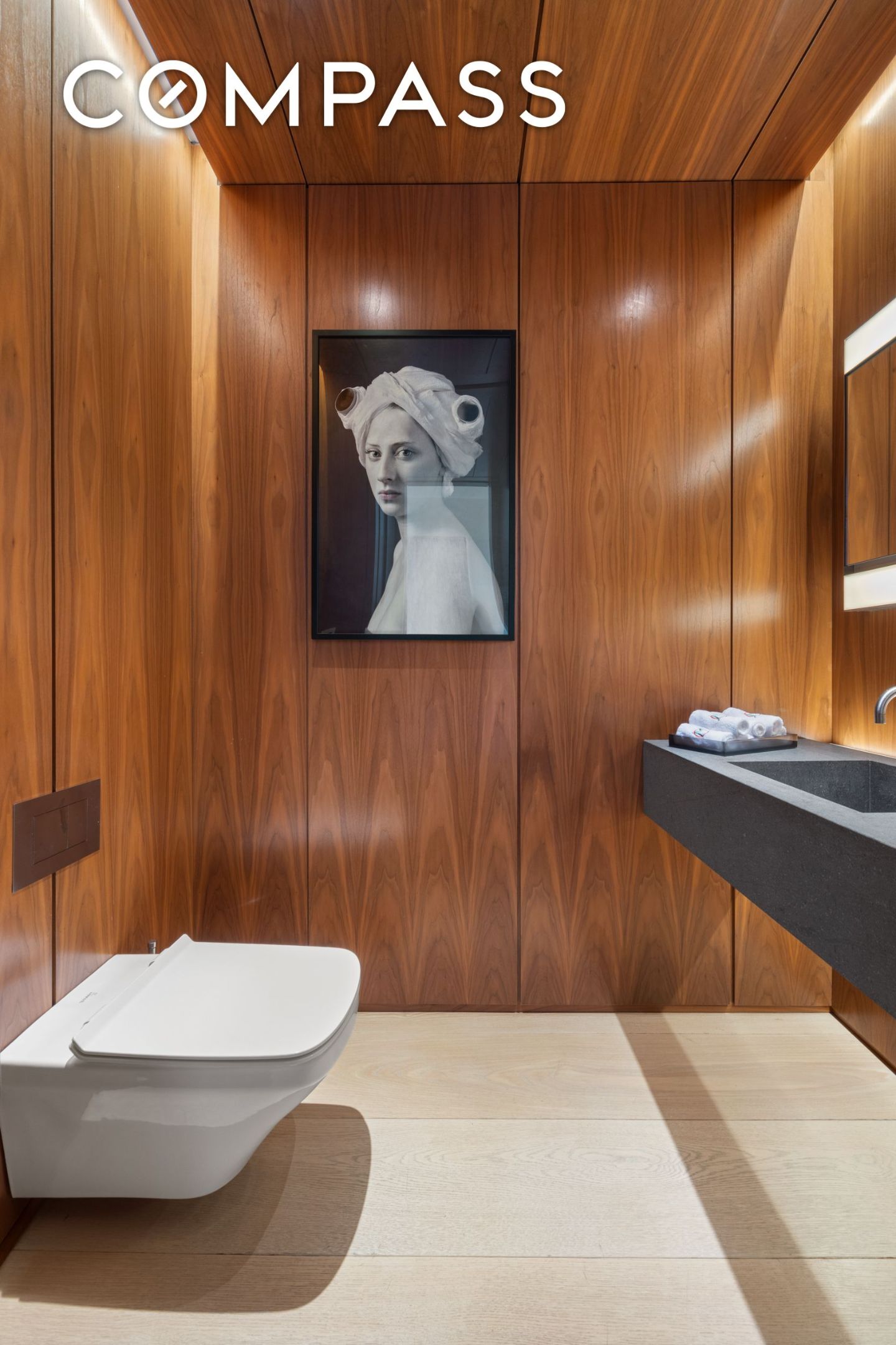 #14 photo, 215 Chrystie Street, Lower East Side , NY 10002