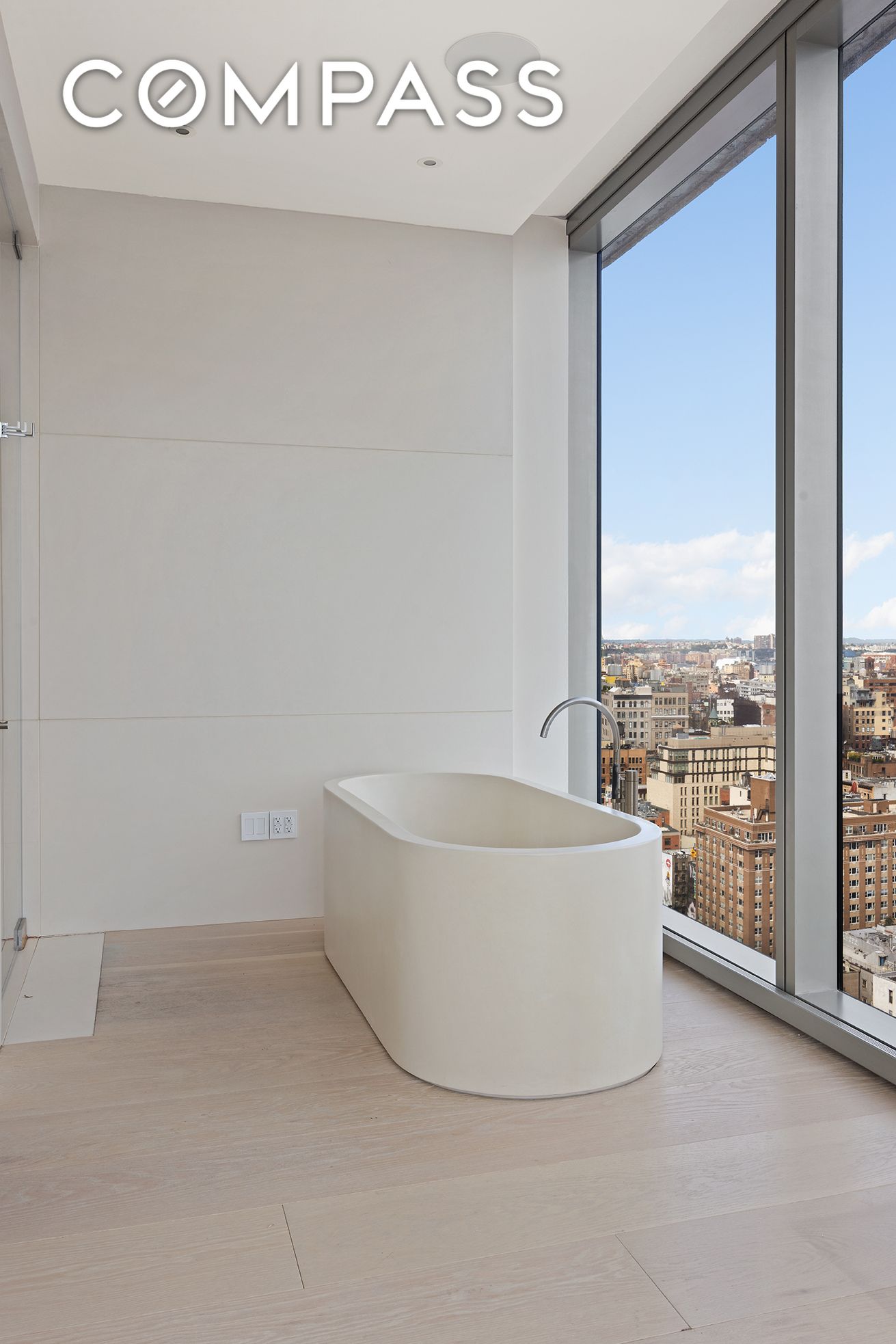 #21 photo, 215 Chrystie Street, Lower East Side , NY 10002