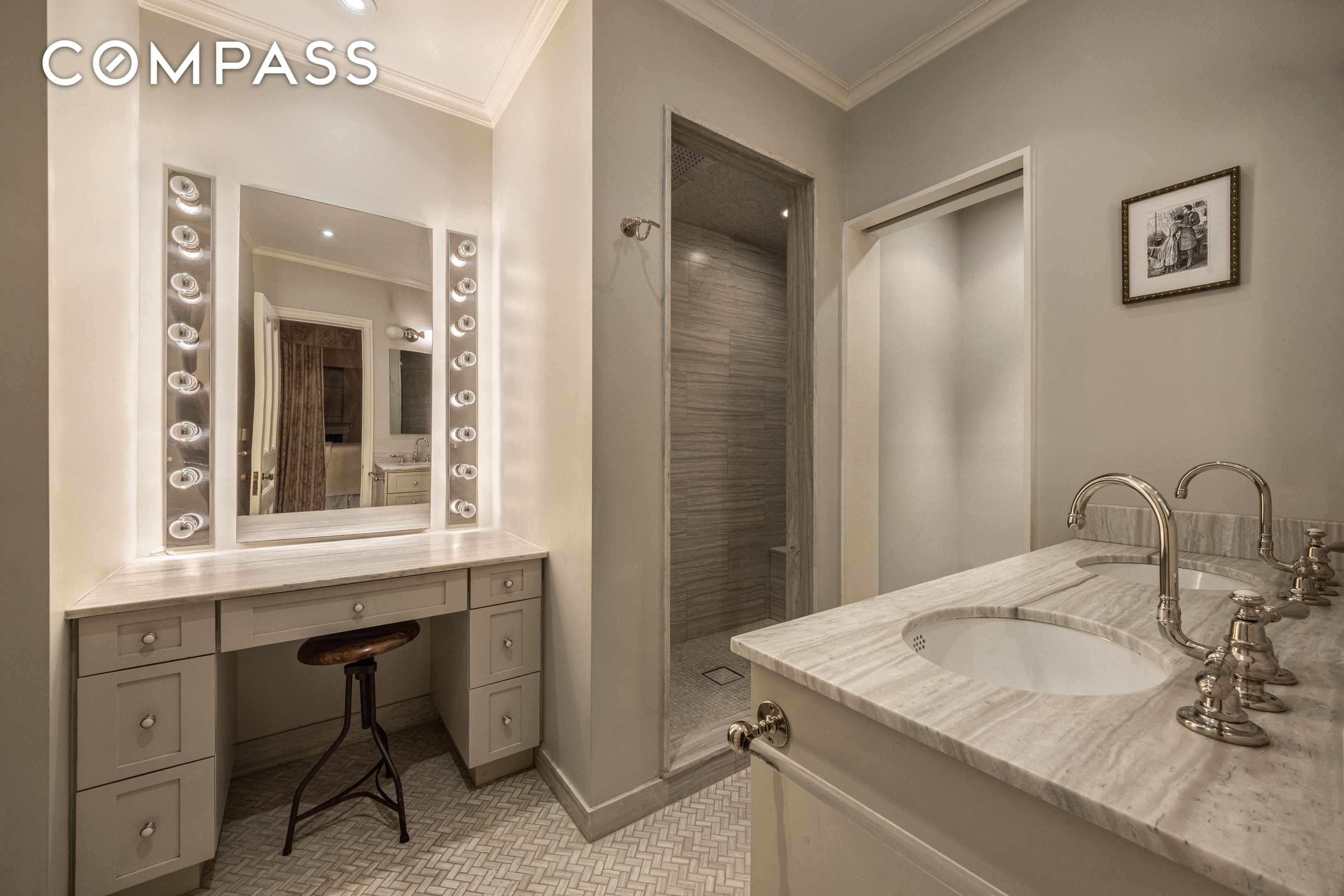 #12 photo, 205 W 57th Street, マンハッタン Midtown Central , NY 10019