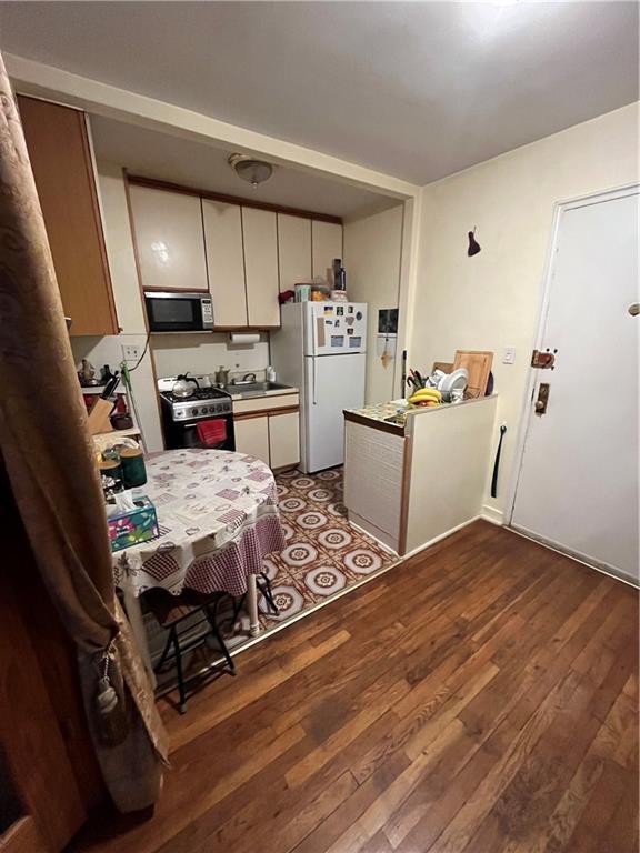 #6 photo, 2727 Ocean Parkway, ブルックリン区 Brooklyn , NY 11235