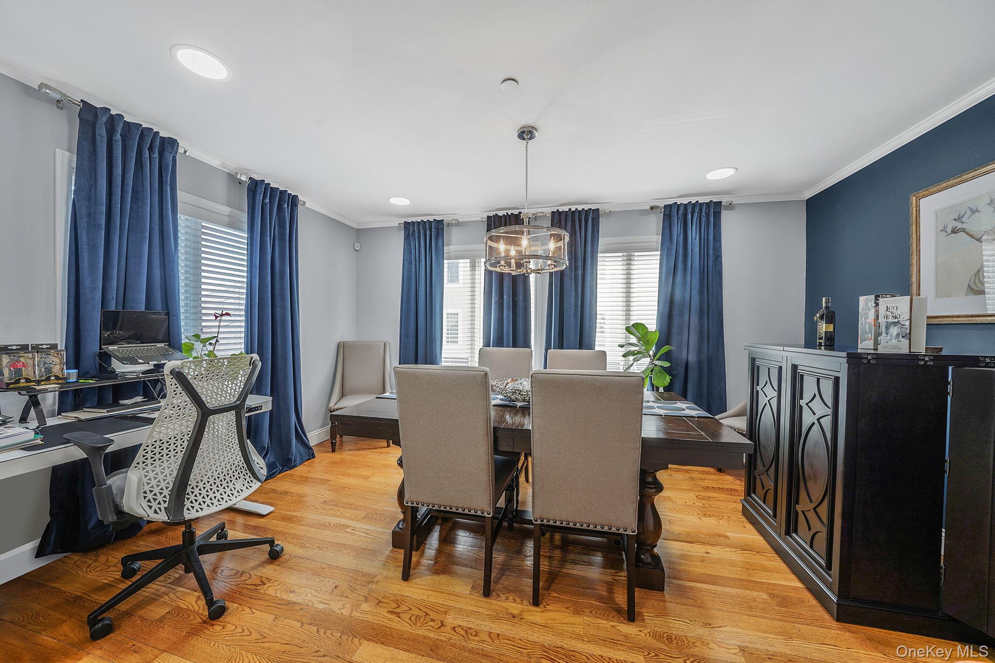 #9 photo, 531 Ray Street, מחוז נסאו Freeport , NY 11520