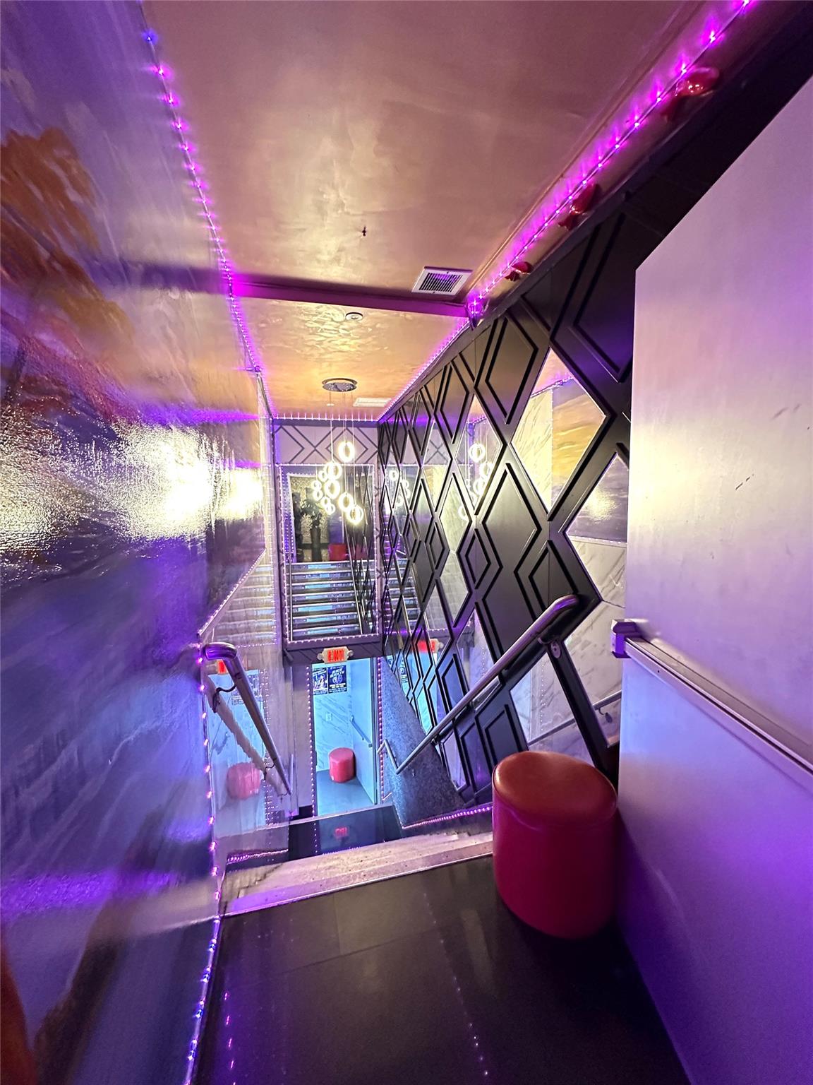 #11 photo, 140-08 Holly Ave, クイーンズ区 Flushing , NY 11355