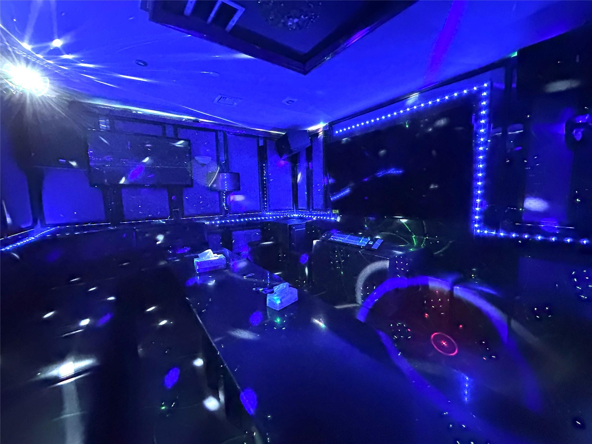 #9 photo, 140-08 Holly Ave, クイーンズ区 Flushing , NY 11355