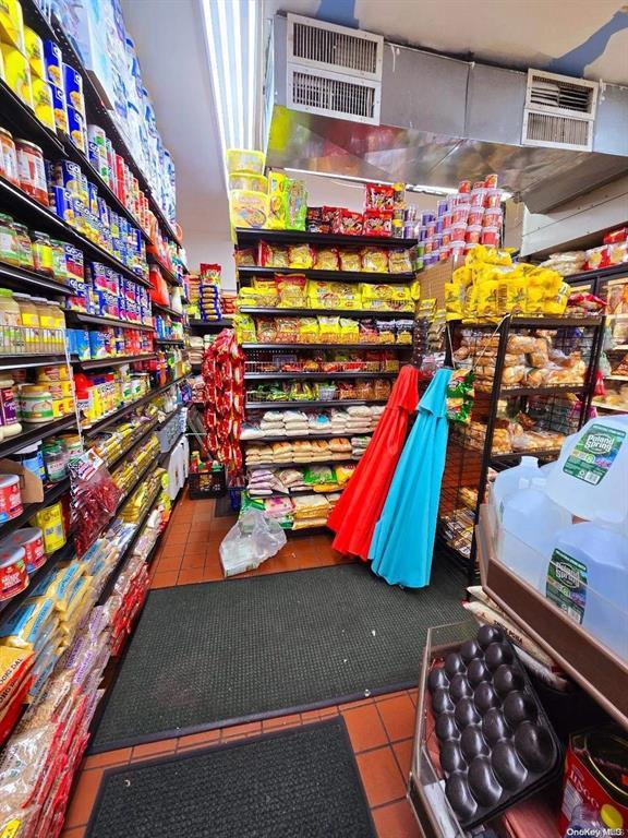 #4 photo, 87-94 Parsons Boulevard, クイーンズ区 Jamaica , NY 11432