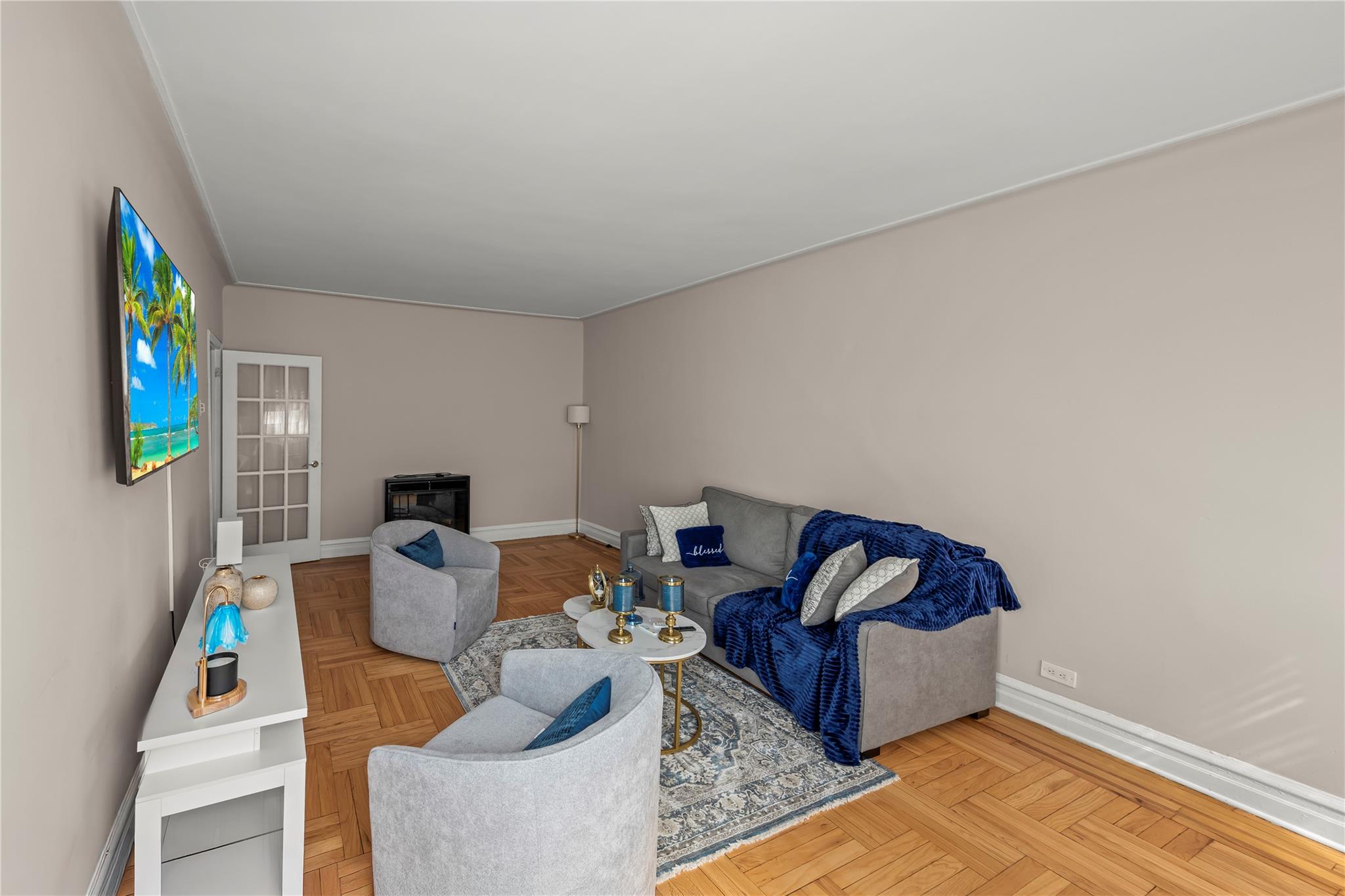 #14 photo, 3000 Valentine Avenue, ブロンクス区 Bronx , NY 10458