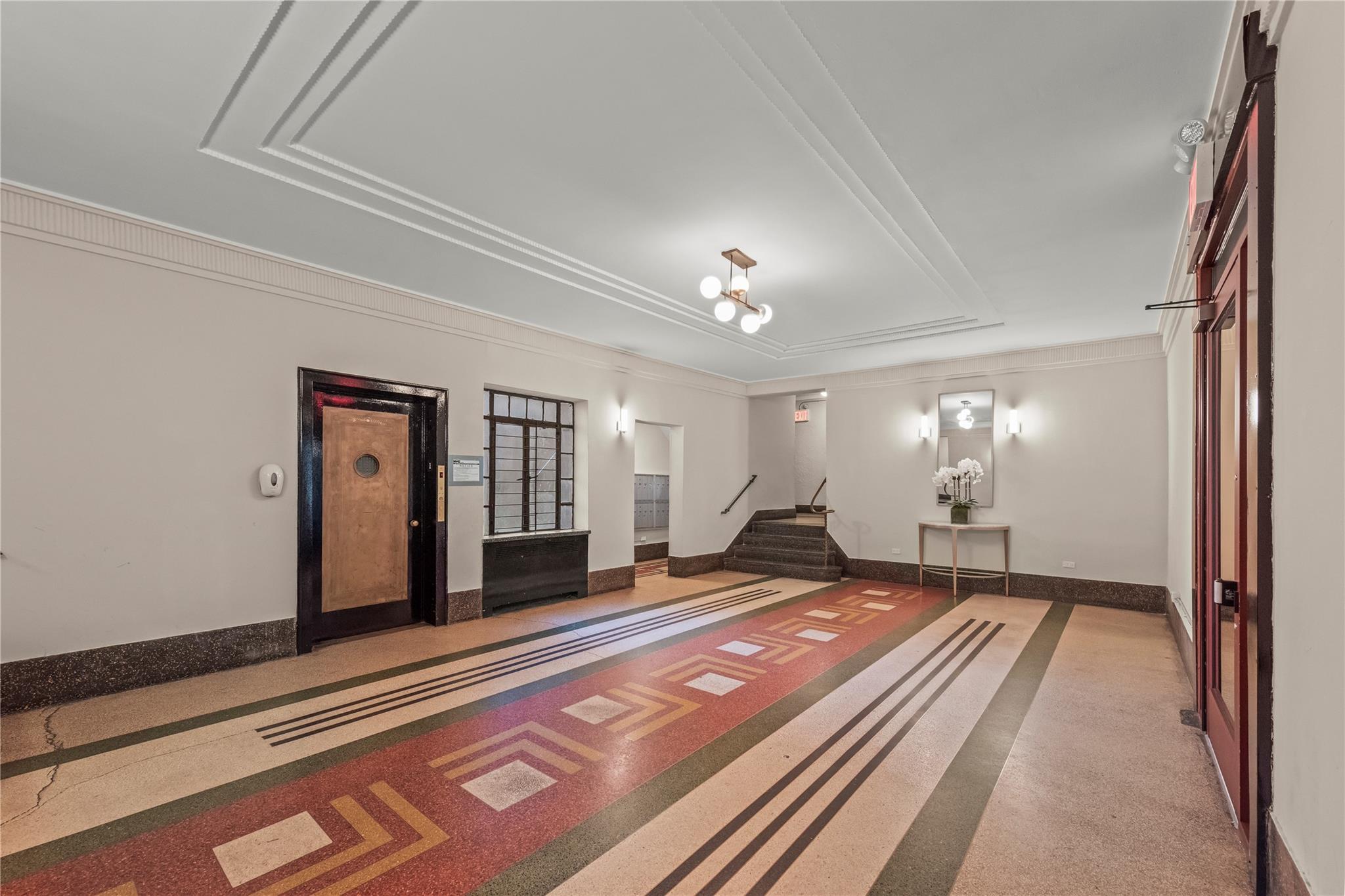 #3 photo, 3000 Valentine Avenue, ブロンクス区 Bronx , NY 10458