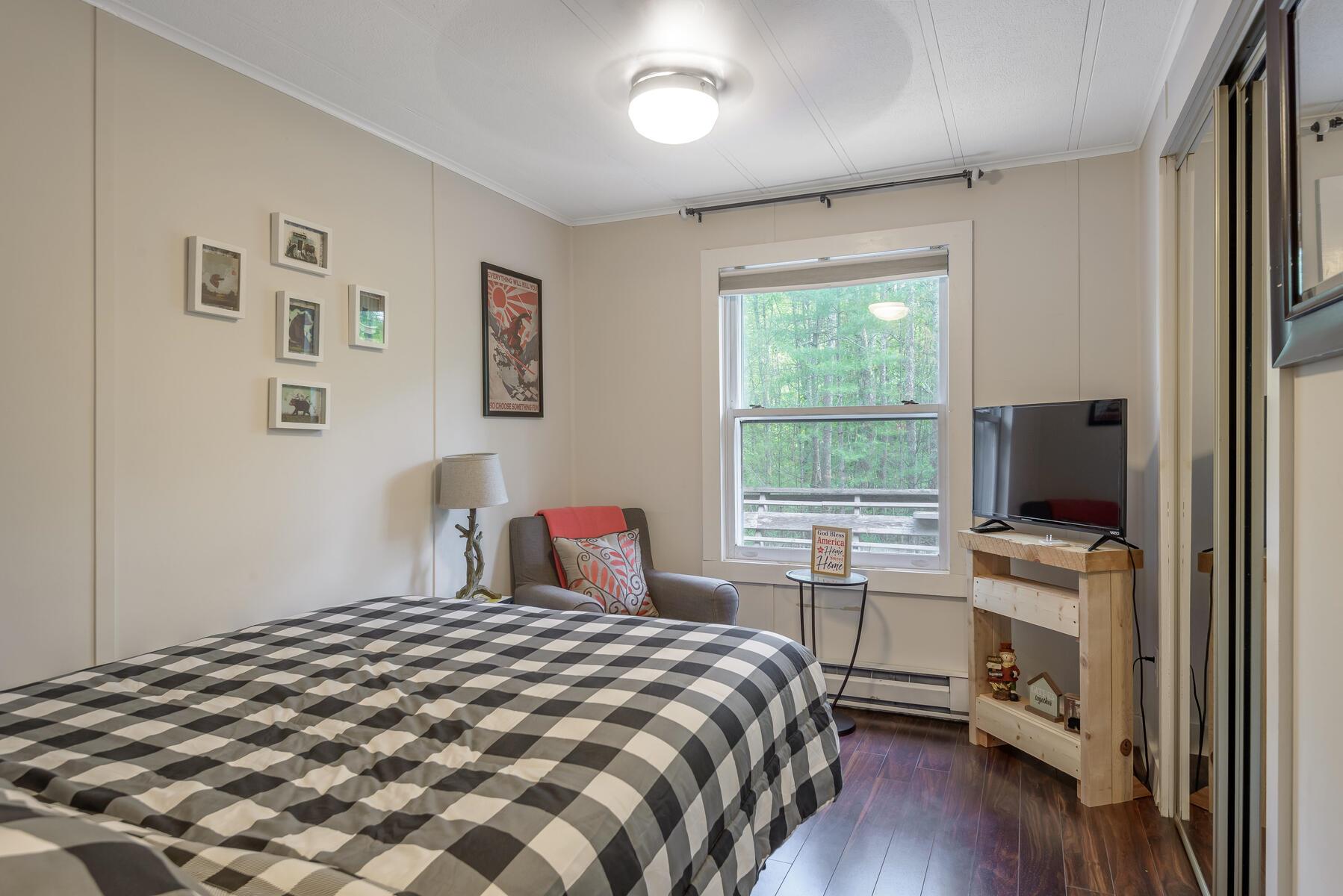 #12 photo, 328 John Joy Road, Woodstock , NY 12498