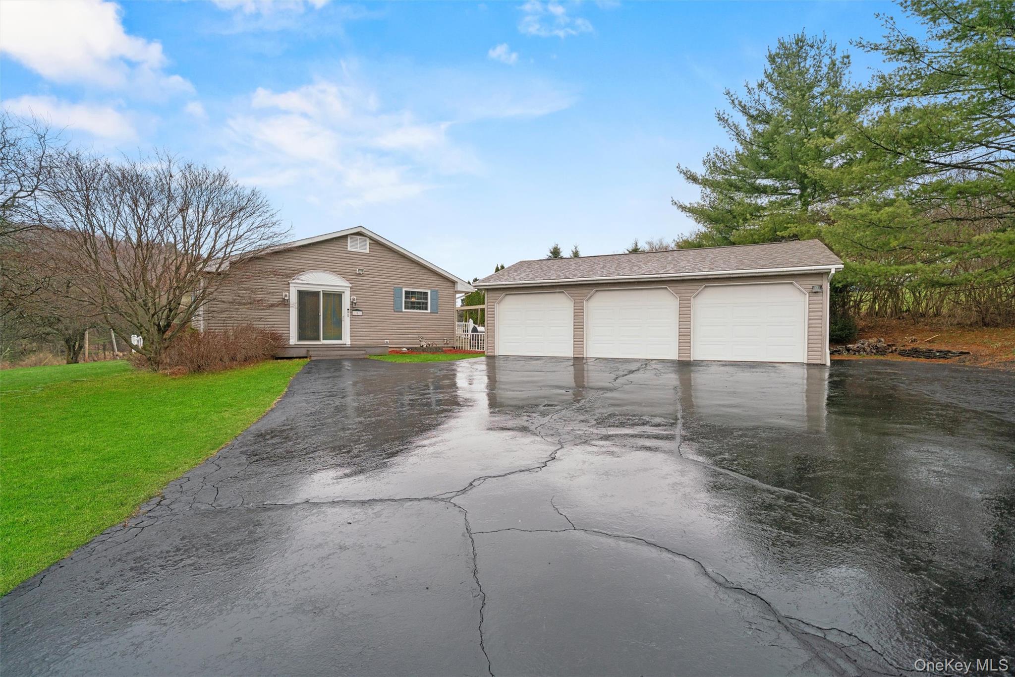 #7 photo, 5 Hess Road, Callicoon , NY 12723