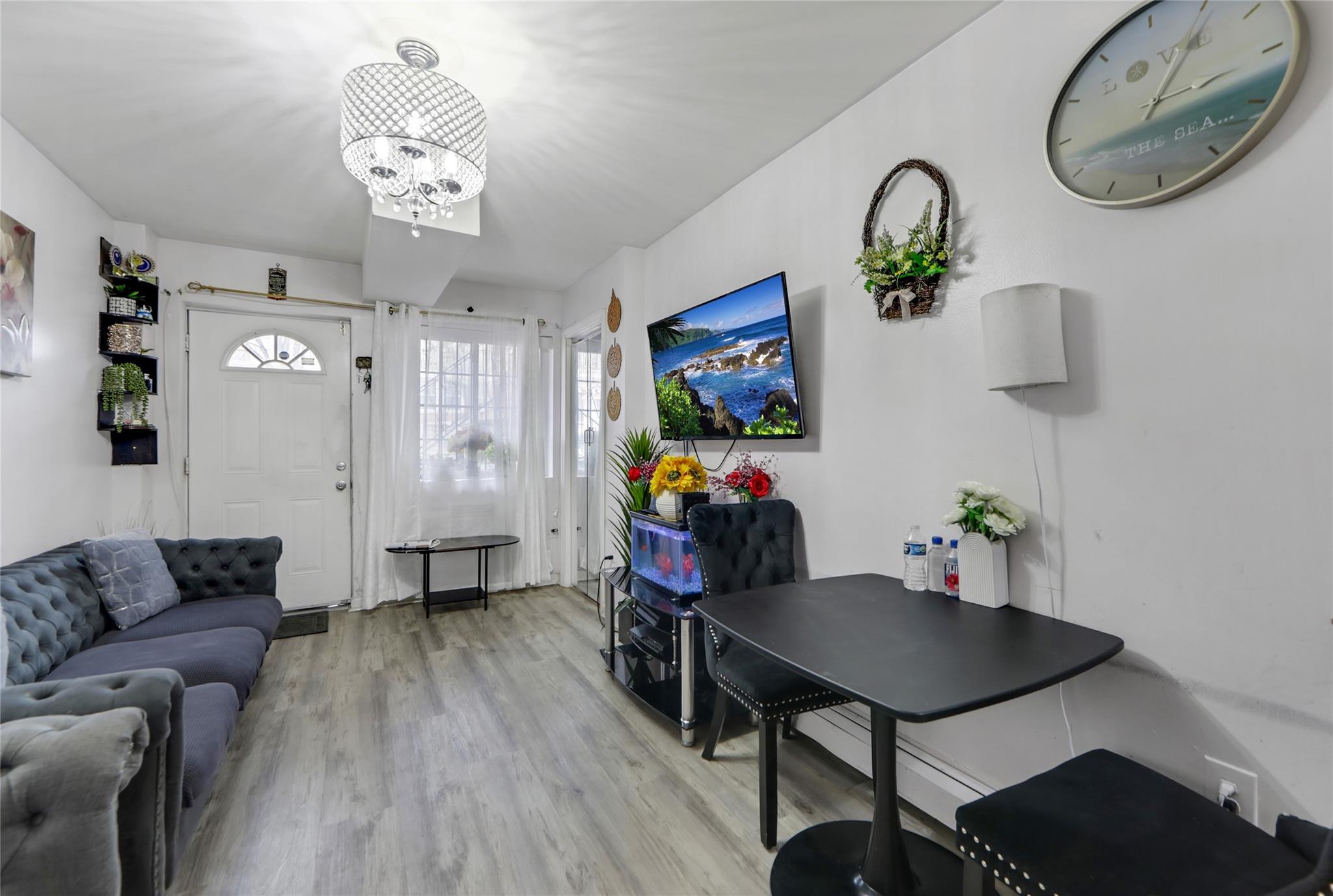 #8 photo, 2470 Glebe Avenue, 布朗士 Bronx , NY 10461