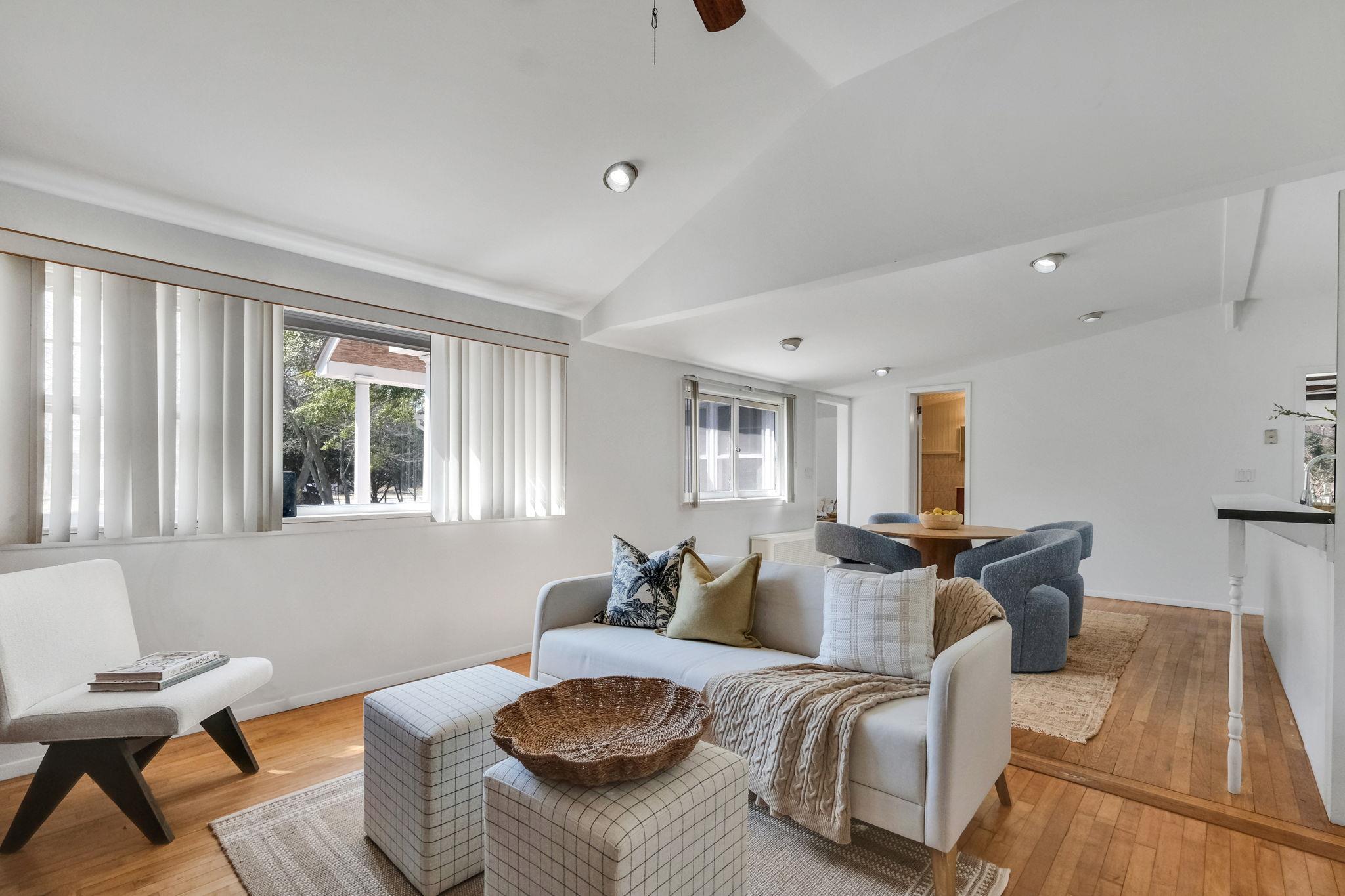 #13 photo, 15 Community Road, 东长岛 科勒姆 Coram , NY 11727