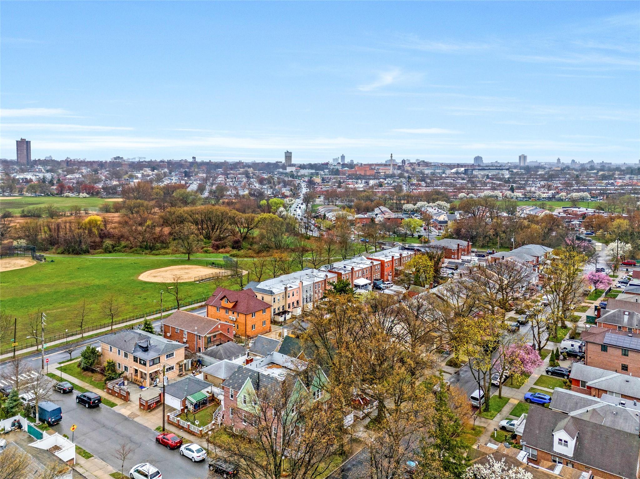 #13 photo, 140-50 Quince Avenue, クイーンズ区 Flushing , NY 11355