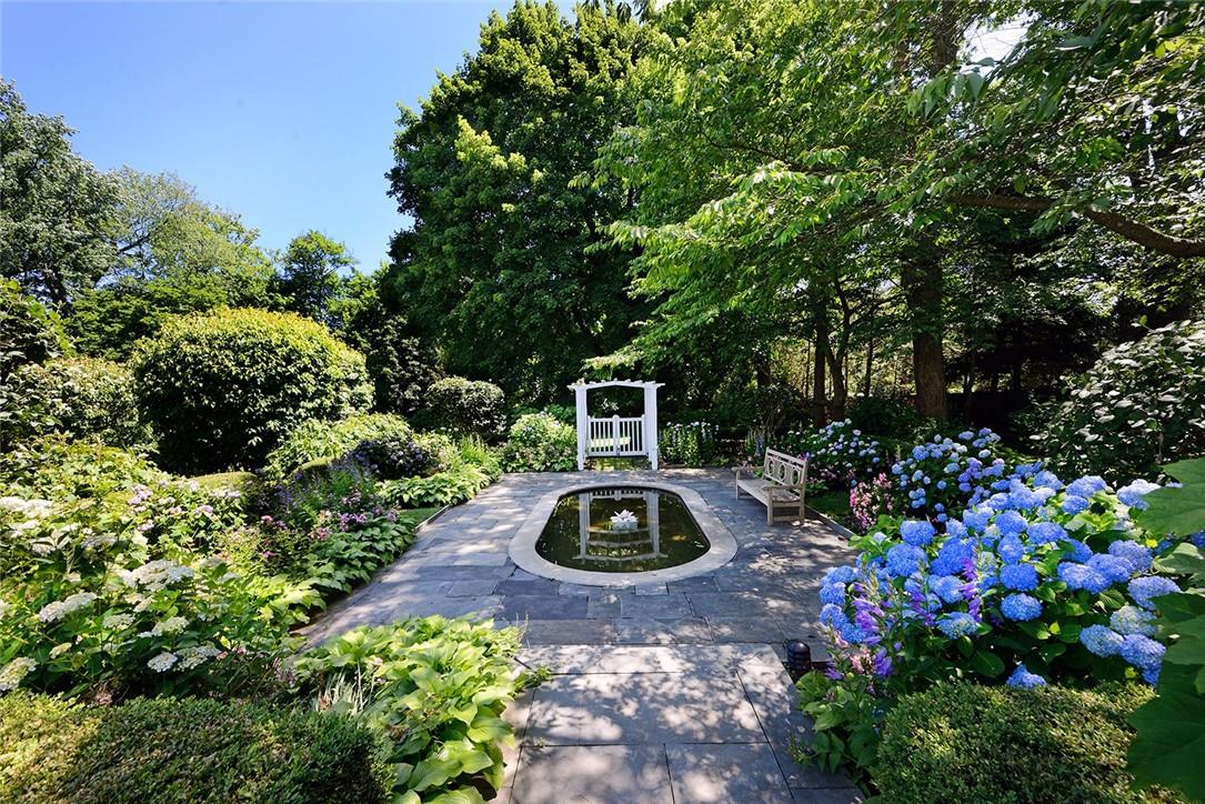 #4 photo, 2007 A/B Purchase Street, Harrison , NY 10577