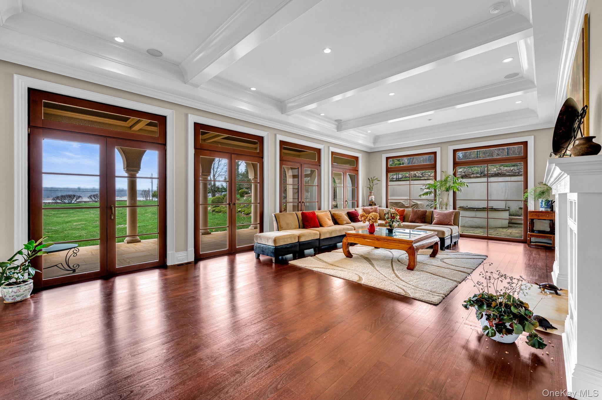 #9 photo, 717 A Short Beach Road, サフォーク郡 Nissequogue , NY 11780