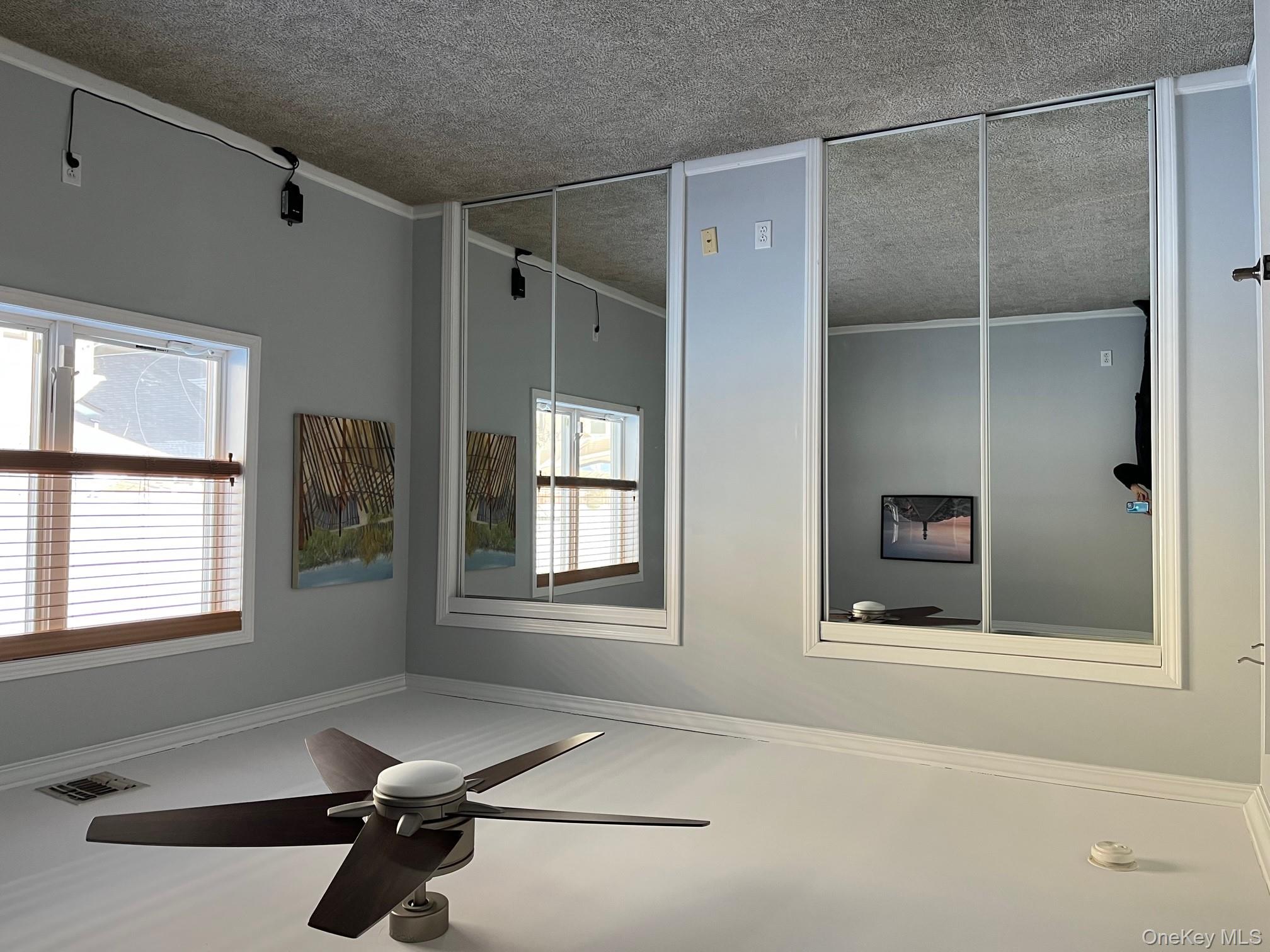 #11 photo, 223 E Broadway, ナッソー郡 Long Beach , NY 11561