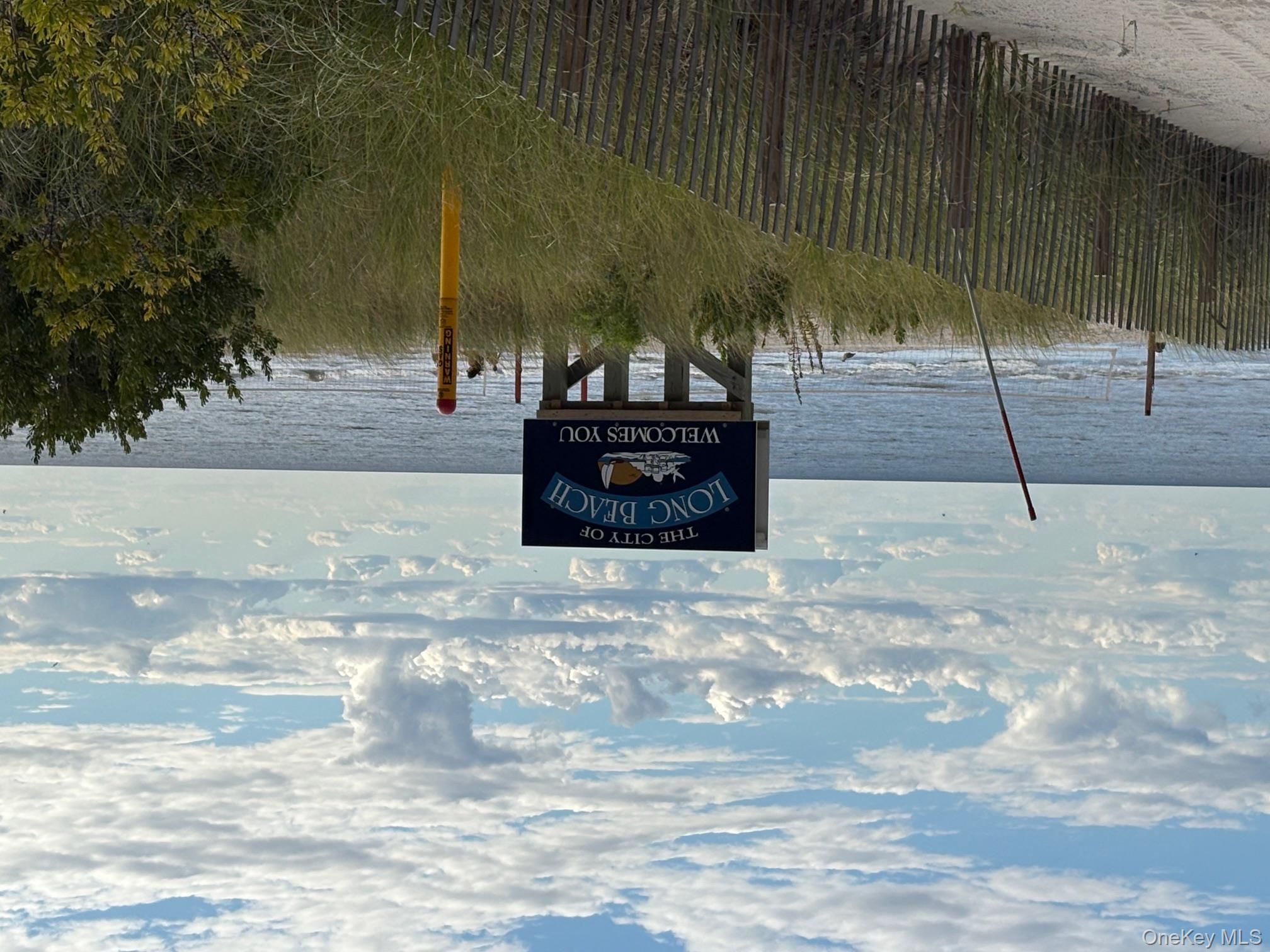 #17 photo, 223 E Broadway, ナッソー郡 Long Beach , NY 11561