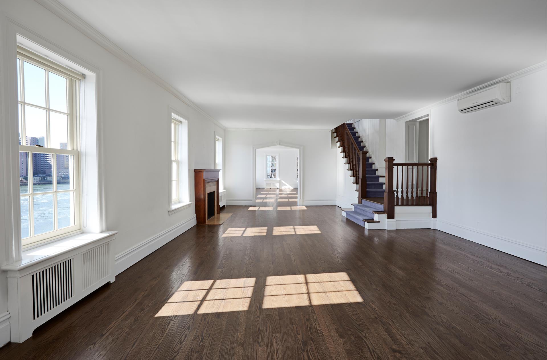 #6 photo, 541 E 72ND Street, マンハッタン Lenox Hill , NY 10021