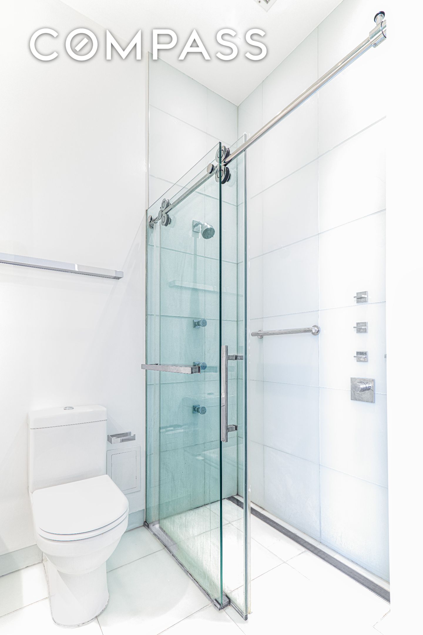 #17 photo, 303 Mercer Street, マンハッタン Greenwich Village , NY 10003