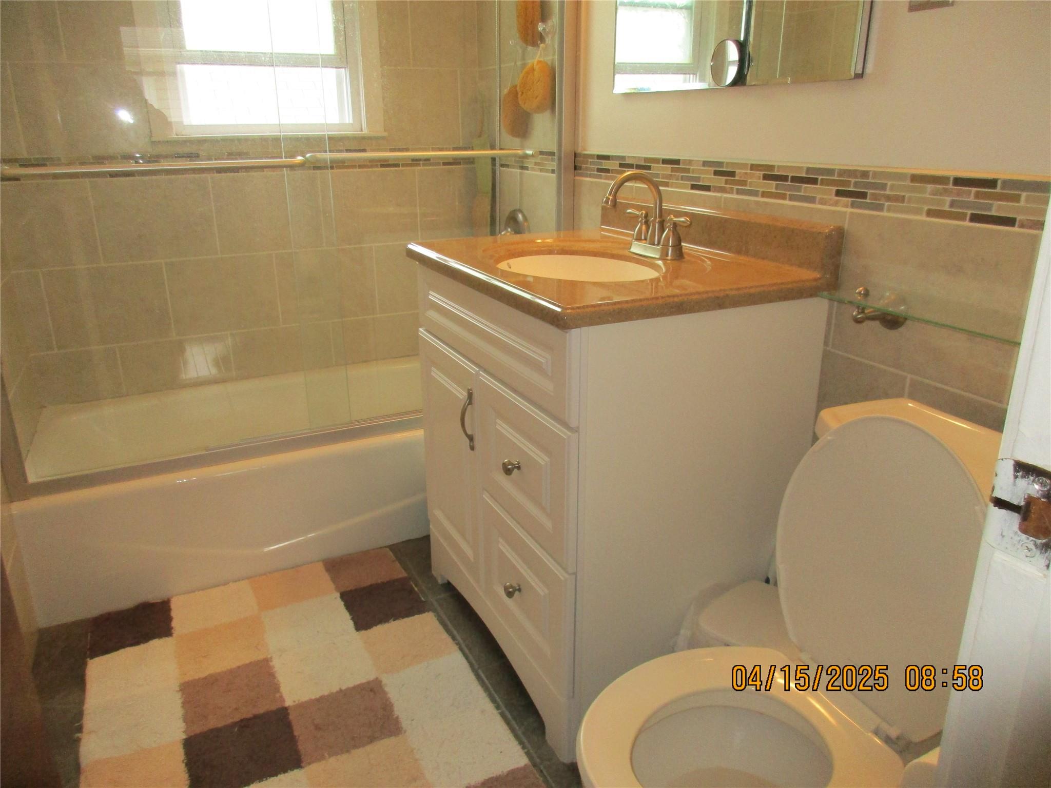 #12 photo, 80-59 268 Street, 皇后區 Glen Oaks , NY 11004