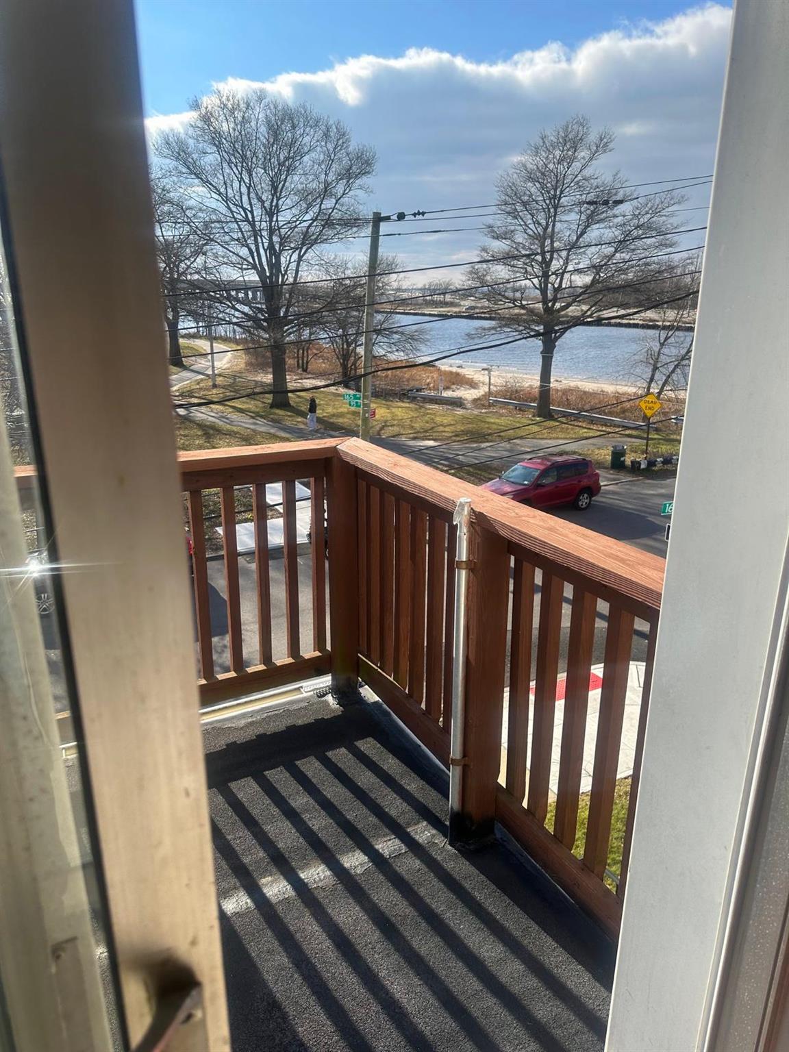 #5 photo, 9501 165th Avenue, कुईंस Howard Beach , NY 11414