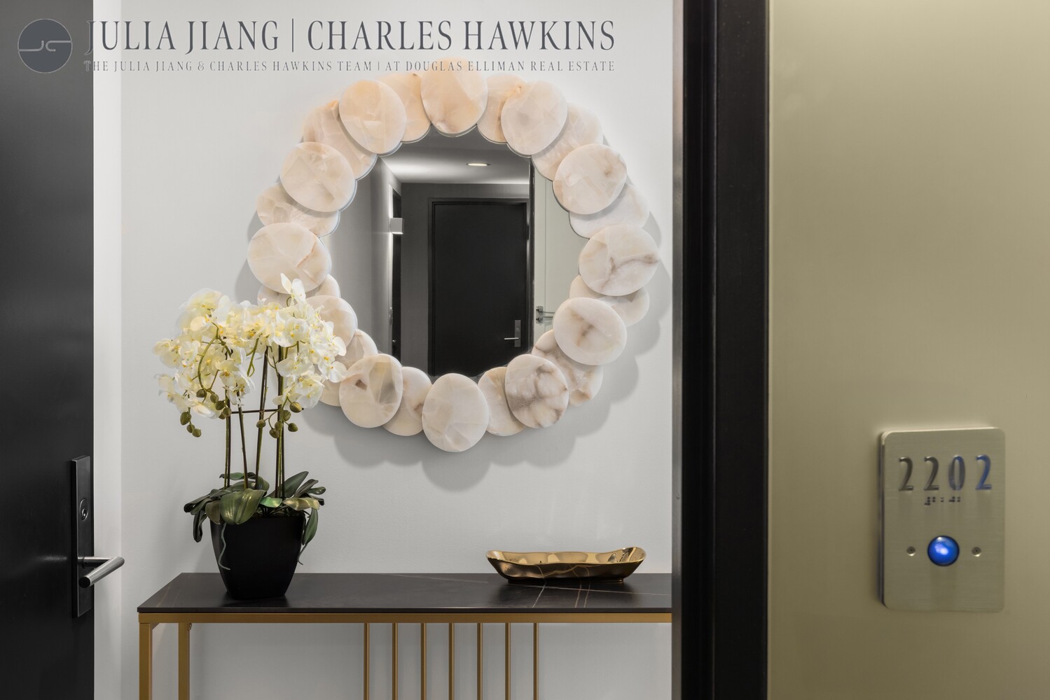 #13 photo, 247 W 46TH Street, マンハッタン Midtown , NY 10036