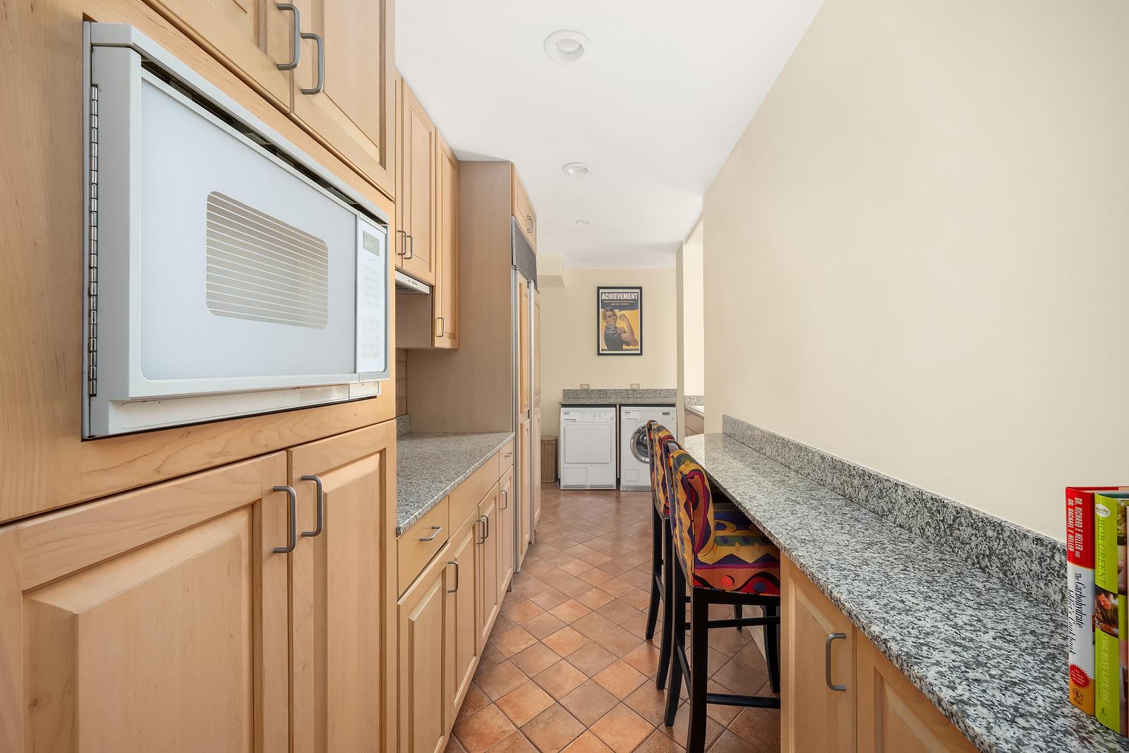 #21 photo, 875 5TH Avenue, マンハッタン Lenox Hill , NY 10065