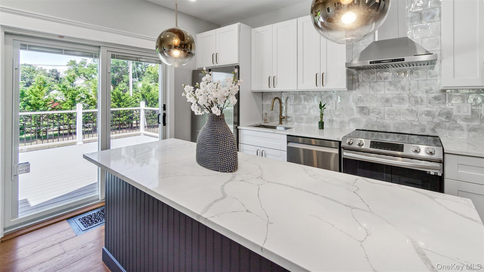 #12 photo, 235 Cemetery Road, サフォーク郡 East Marion , NY 11939