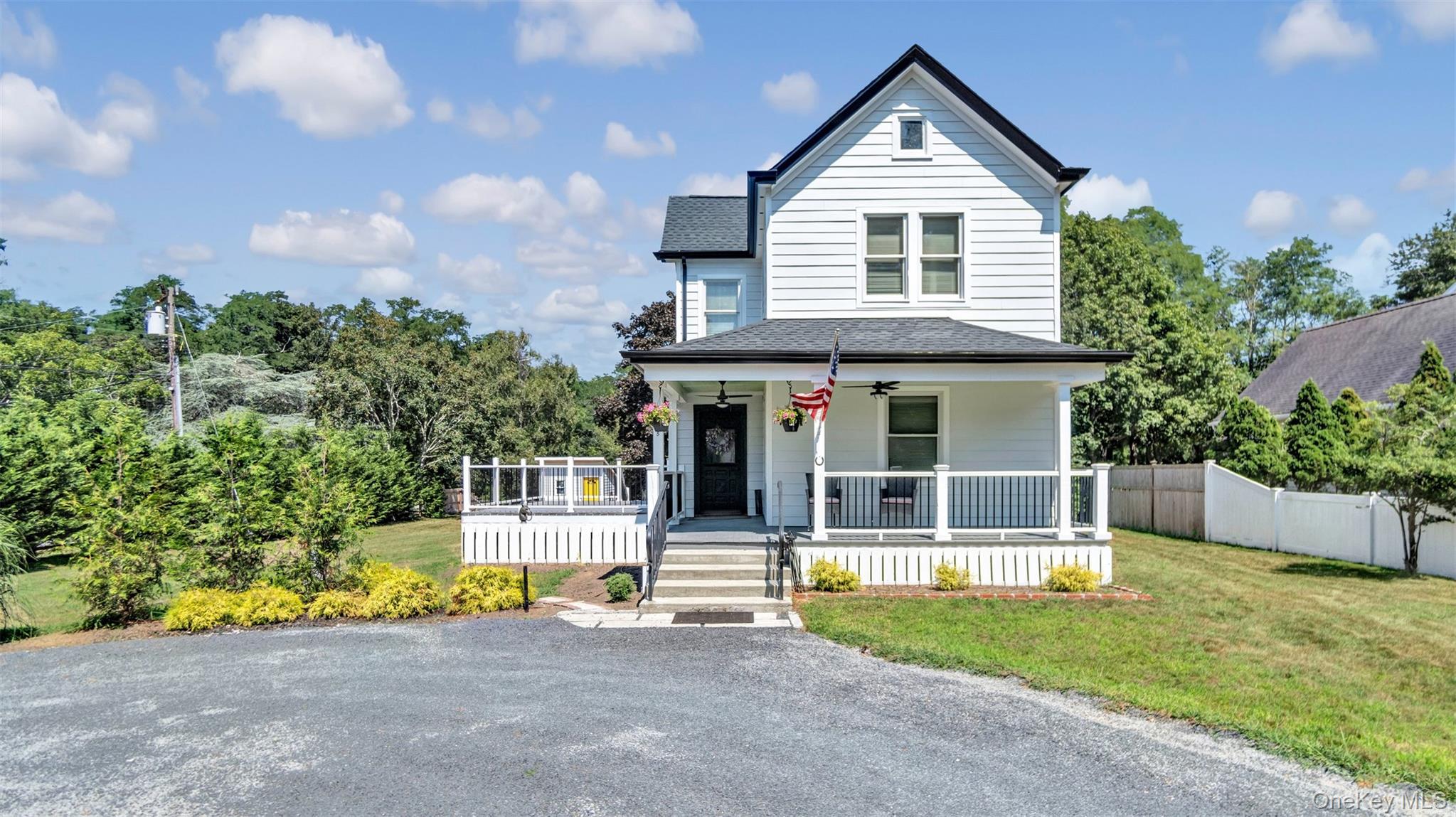 #2 photo, 235 Cemetery Road, サフォーク郡 East Marion , NY 11939