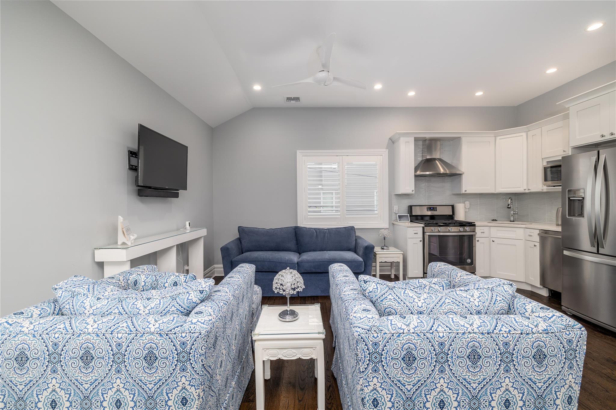 #6 photo, 88 Oregon Street, ناسو Long Beach , NY 11561