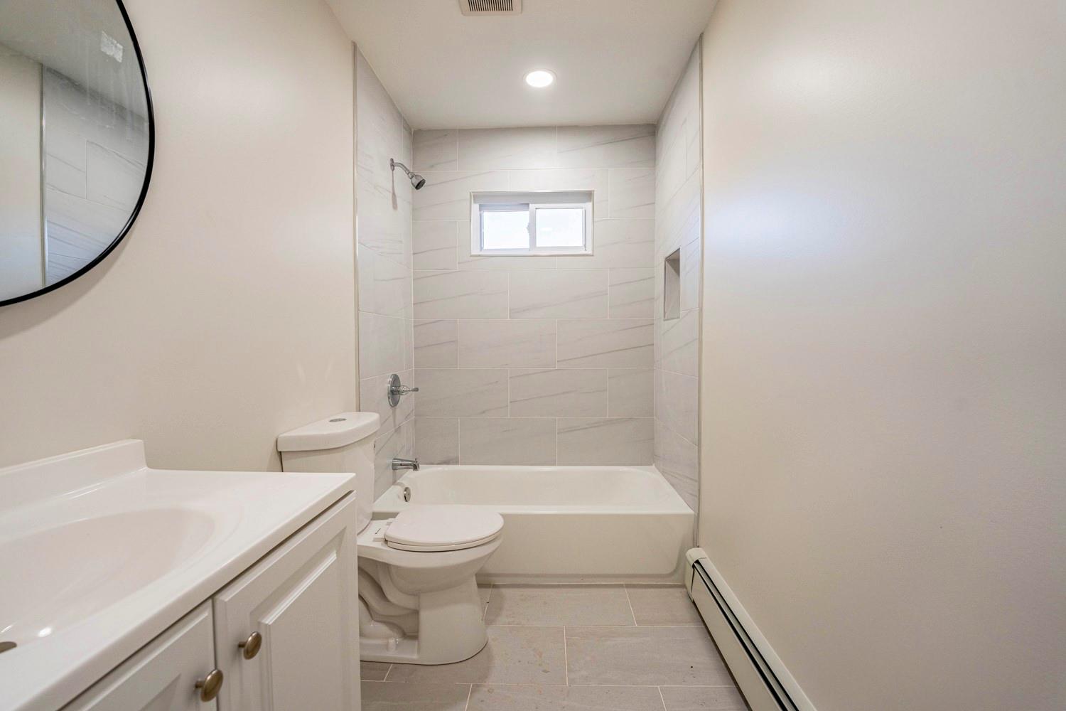 #13 photo, 55 Glenmalure Street, Amityville , NY 11701