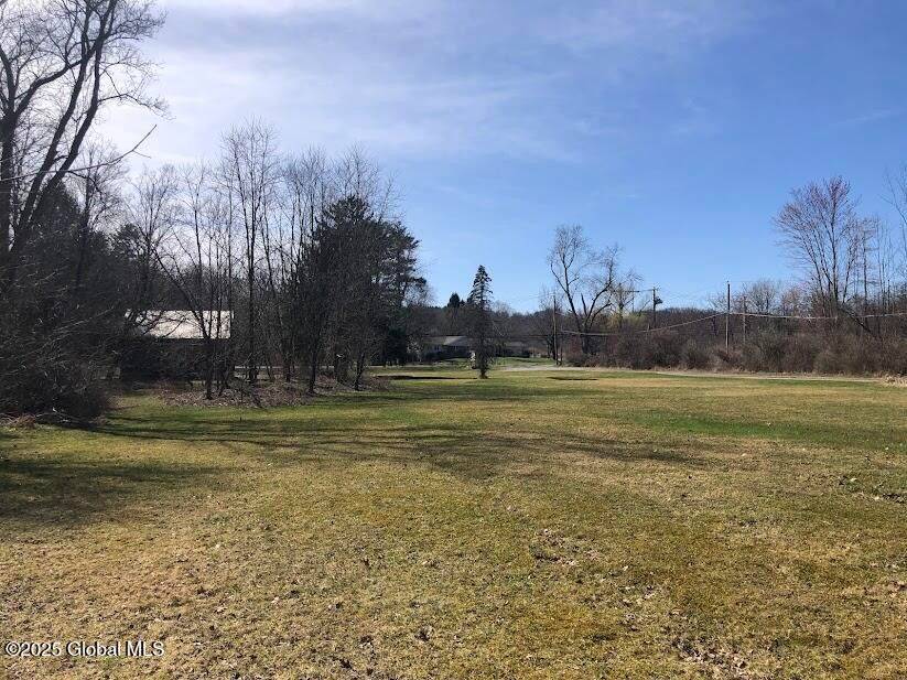 #25 photo, 21920 NY-22, Hoosick Falls , NY 12090