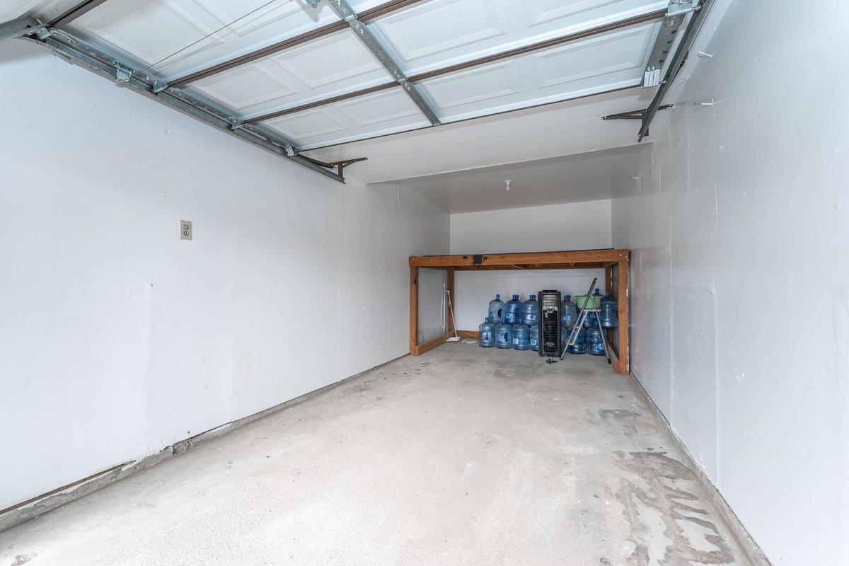 #12 photo, 121-33 5th Avenue, 皇后區 大學點 College Point , NY 11356