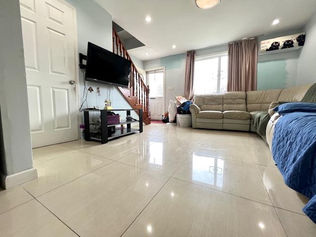 #10 photo, 67-01 Bell Boulevard, クイーンズ区 Bayside , NY 11364