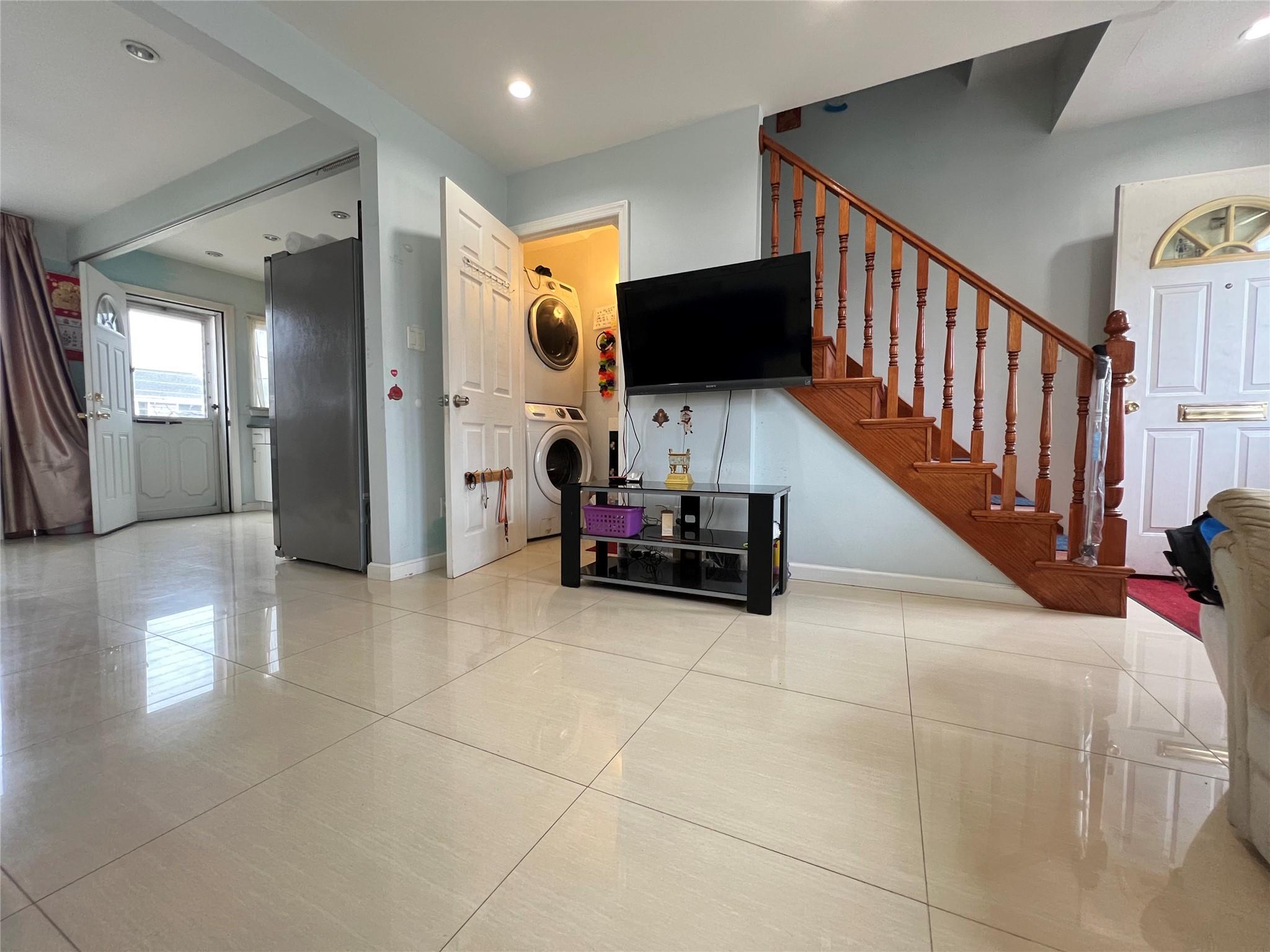 #3 photo, 67-01 Bell Boulevard, クイーンズ区 Bayside , NY 11364