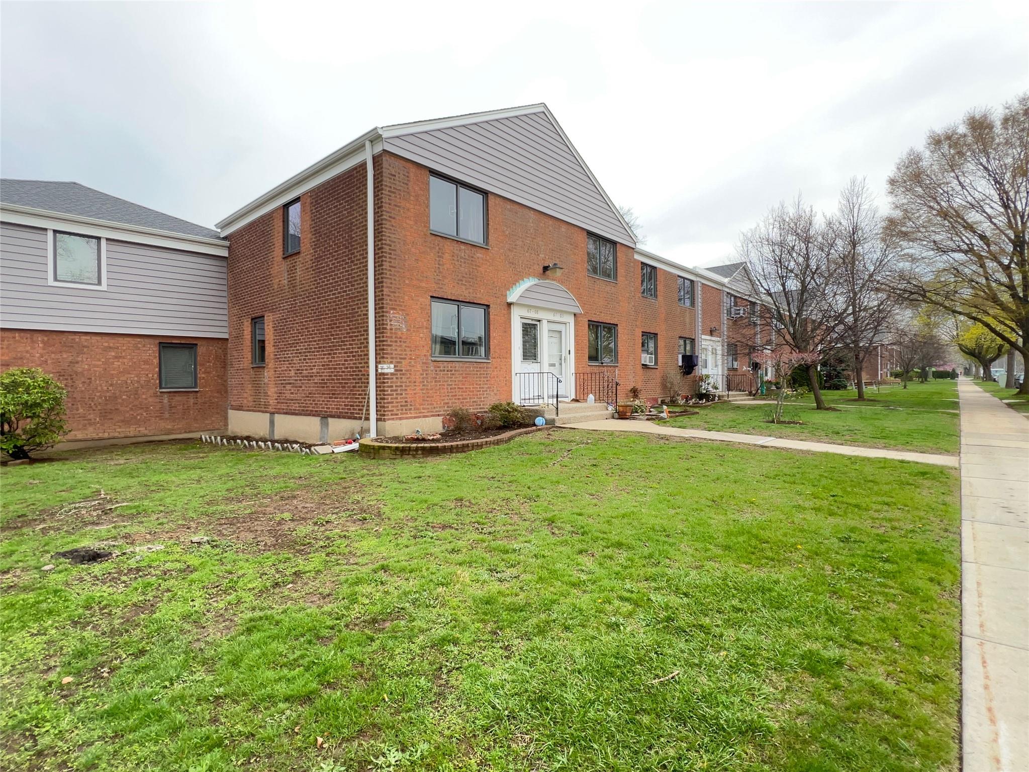 #4 photo, 67-01 Bell Boulevard, クイーンズ区 Bayside , NY 11364