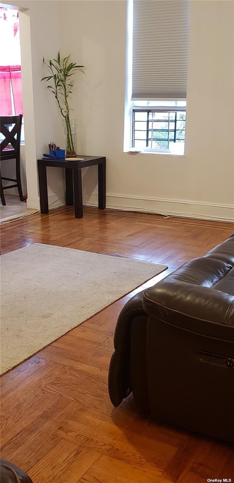 #6 photo, 44-15 43 Avenue, クイーンズ区 Sunnyside , NY 11104