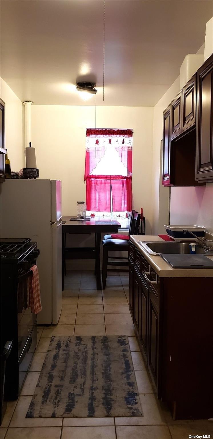 #9 photo, 44-15 43 Avenue, クイーンズ区 Sunnyside , NY 11104