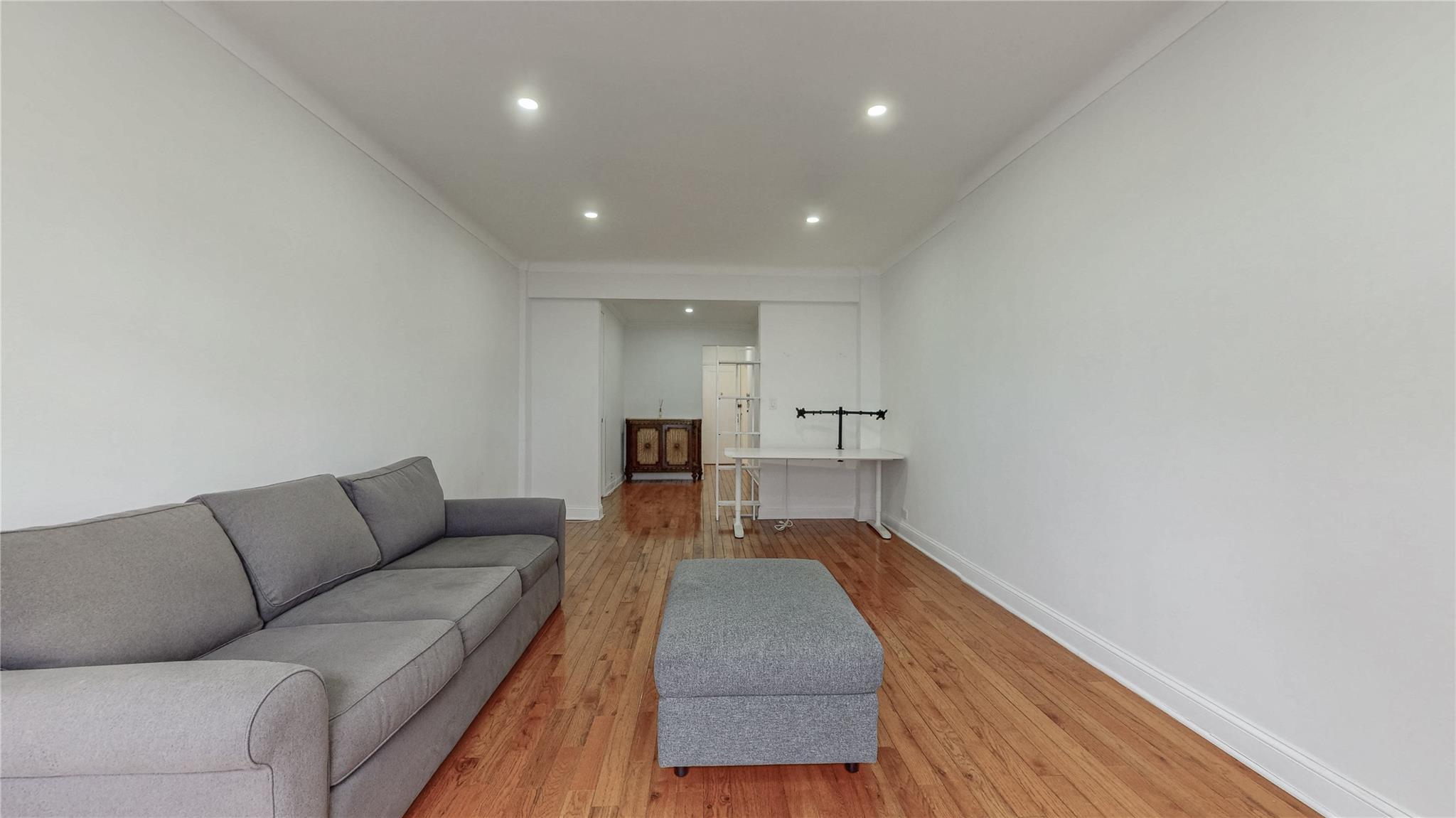 #9 photo, 110-34 73 Road, 皇后区 森林小丘 Forest Hills , NY 11375