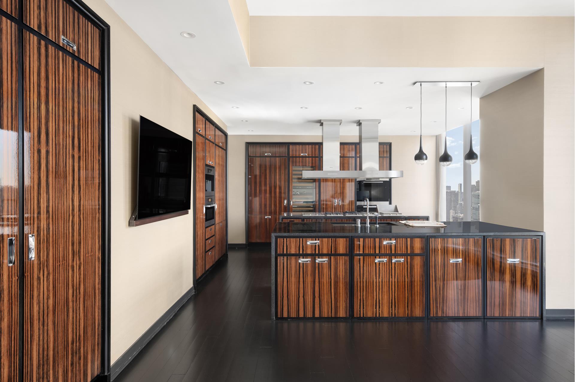 #15 photo, 157 W 57TH Street, マンハッタン Central Park South , NY 10019