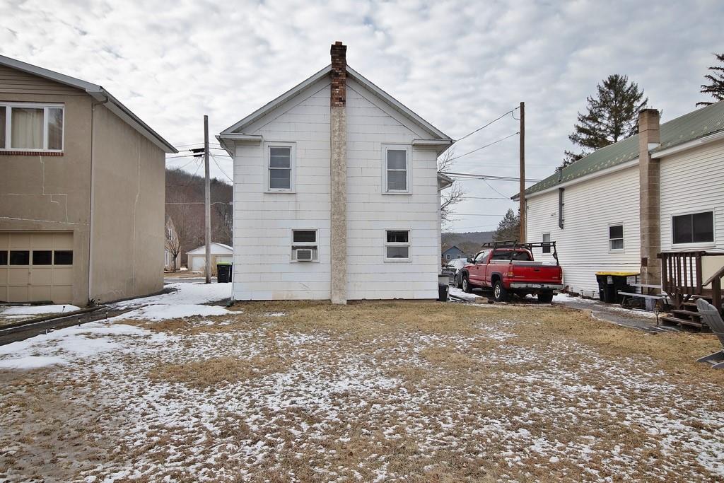 #4 photo, 114 Richardson Avenue, Shohola , PA 18458