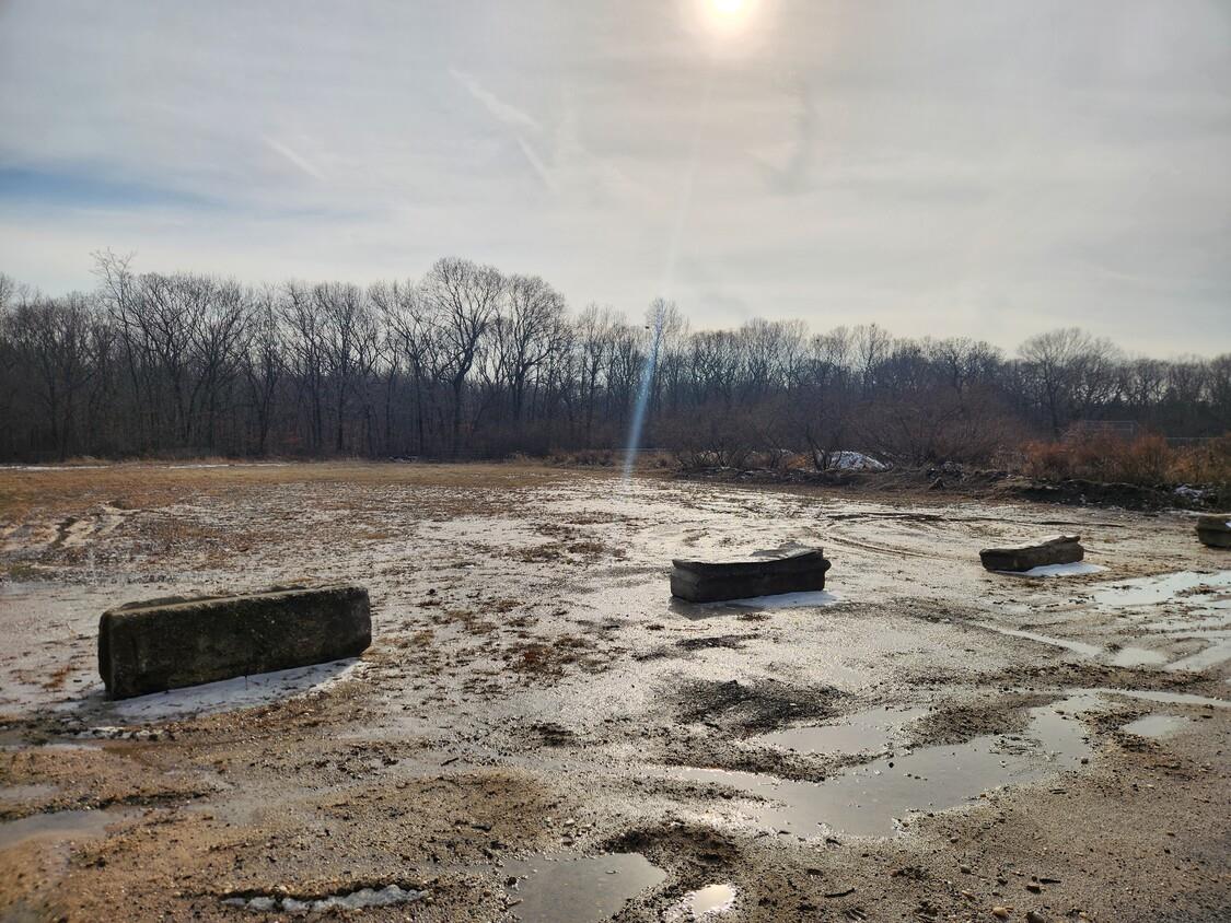 #5 photo, 306 Route 25A, サフォーク郡 Mount Sinai , NY 11766