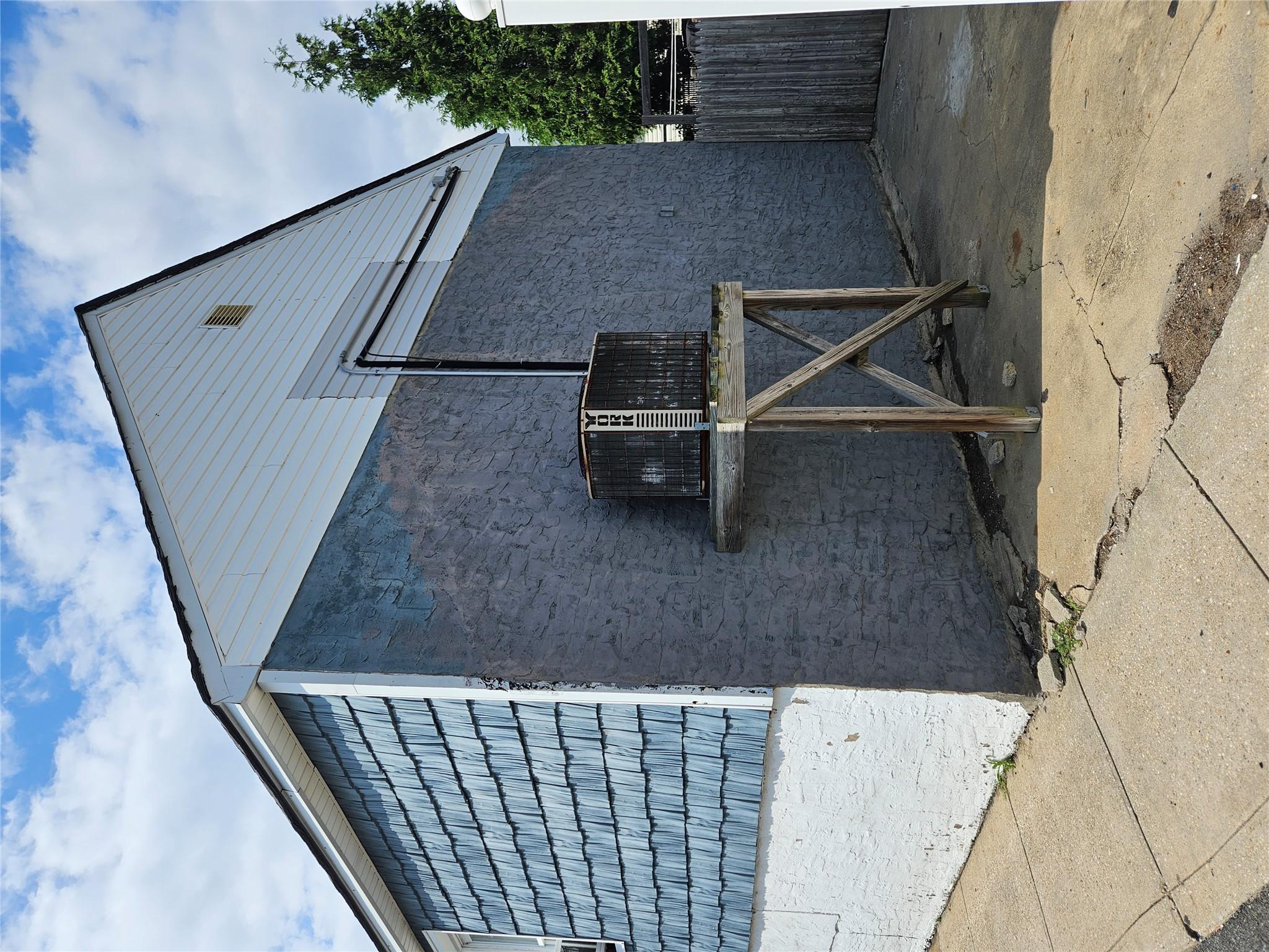 #2 photo, 12-38 Cross Bay Boulevard, クイーンズ区 Broad Channel , NY 11693