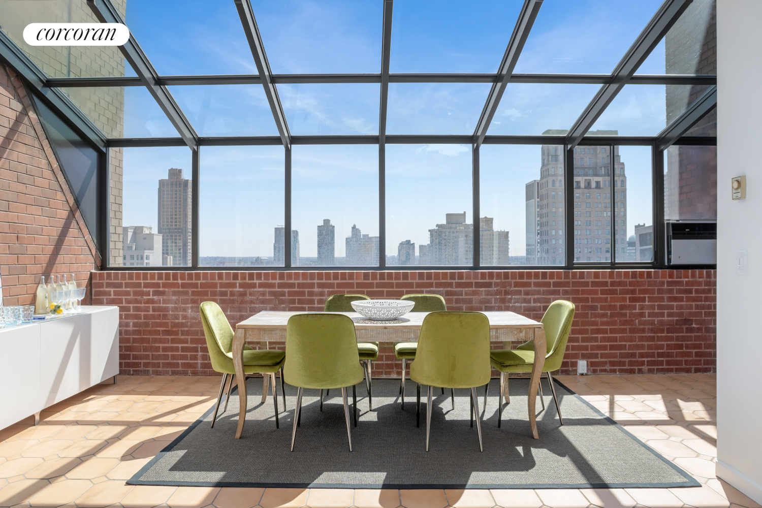 #4 photo, 1441 3RD Avenue, マンハッタン Yorkville , NY 10028