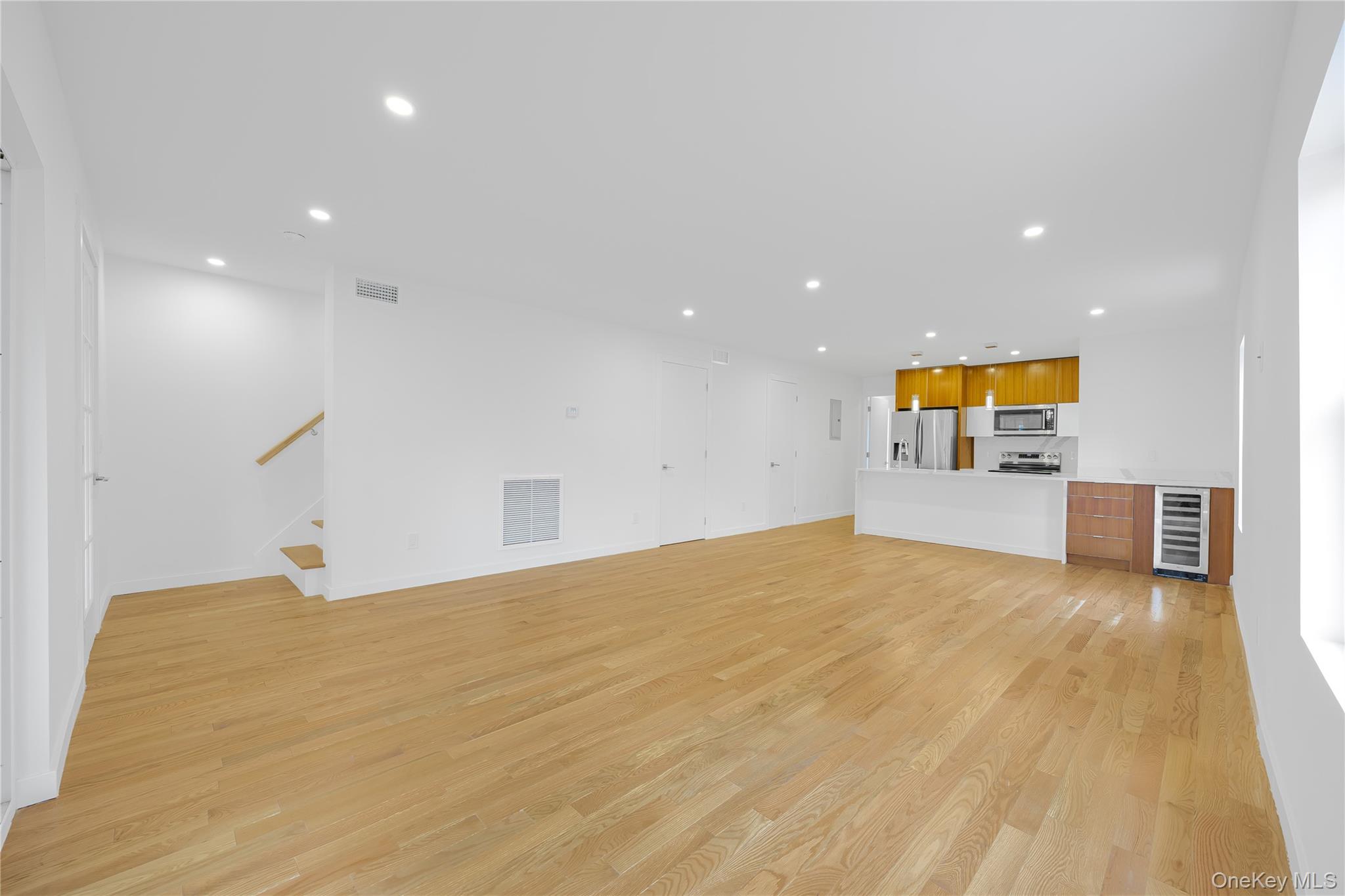 #17 photo, 59 Clinton Avenue, Monticello , NY 12701